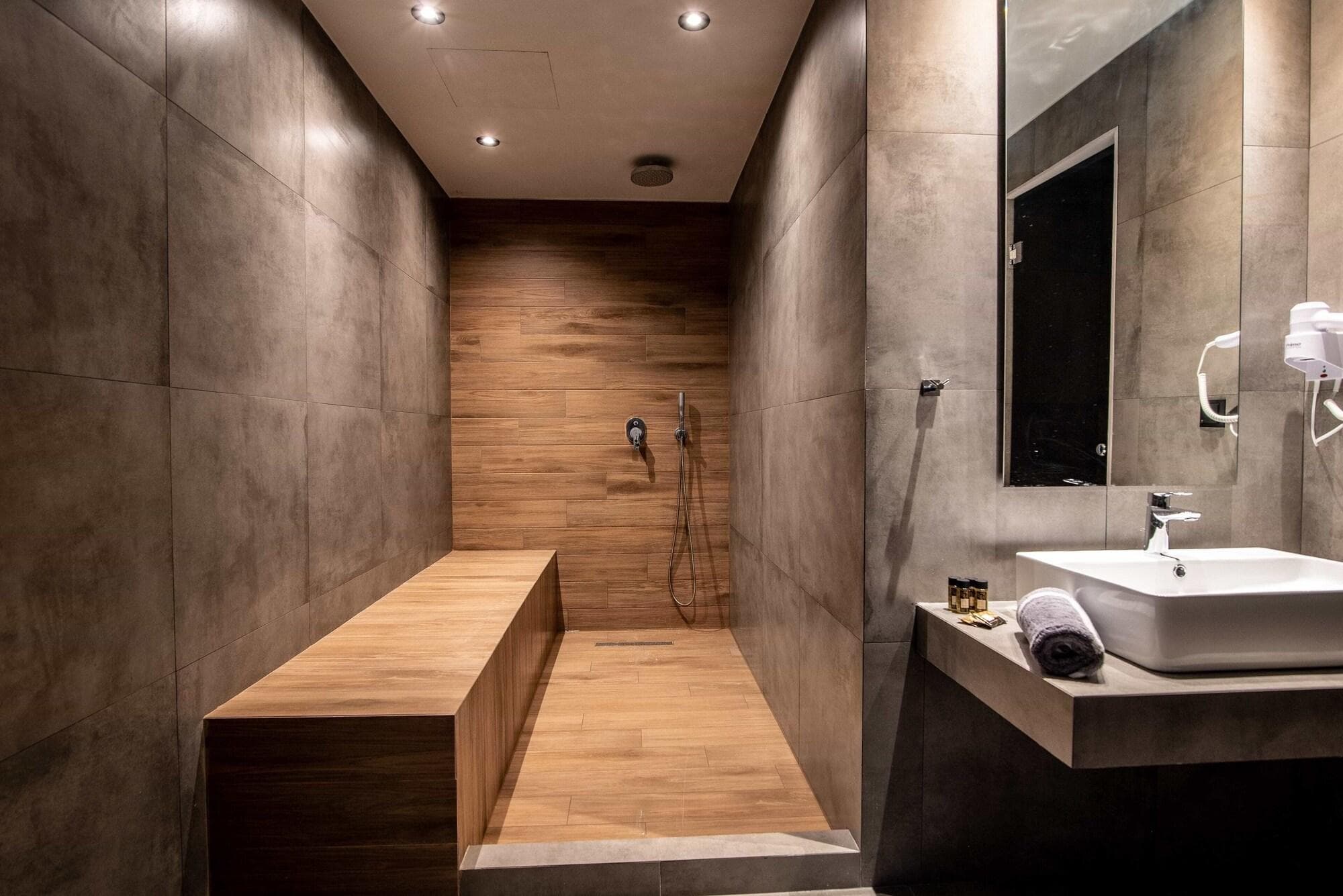 Ruby Rooms Athens, Room