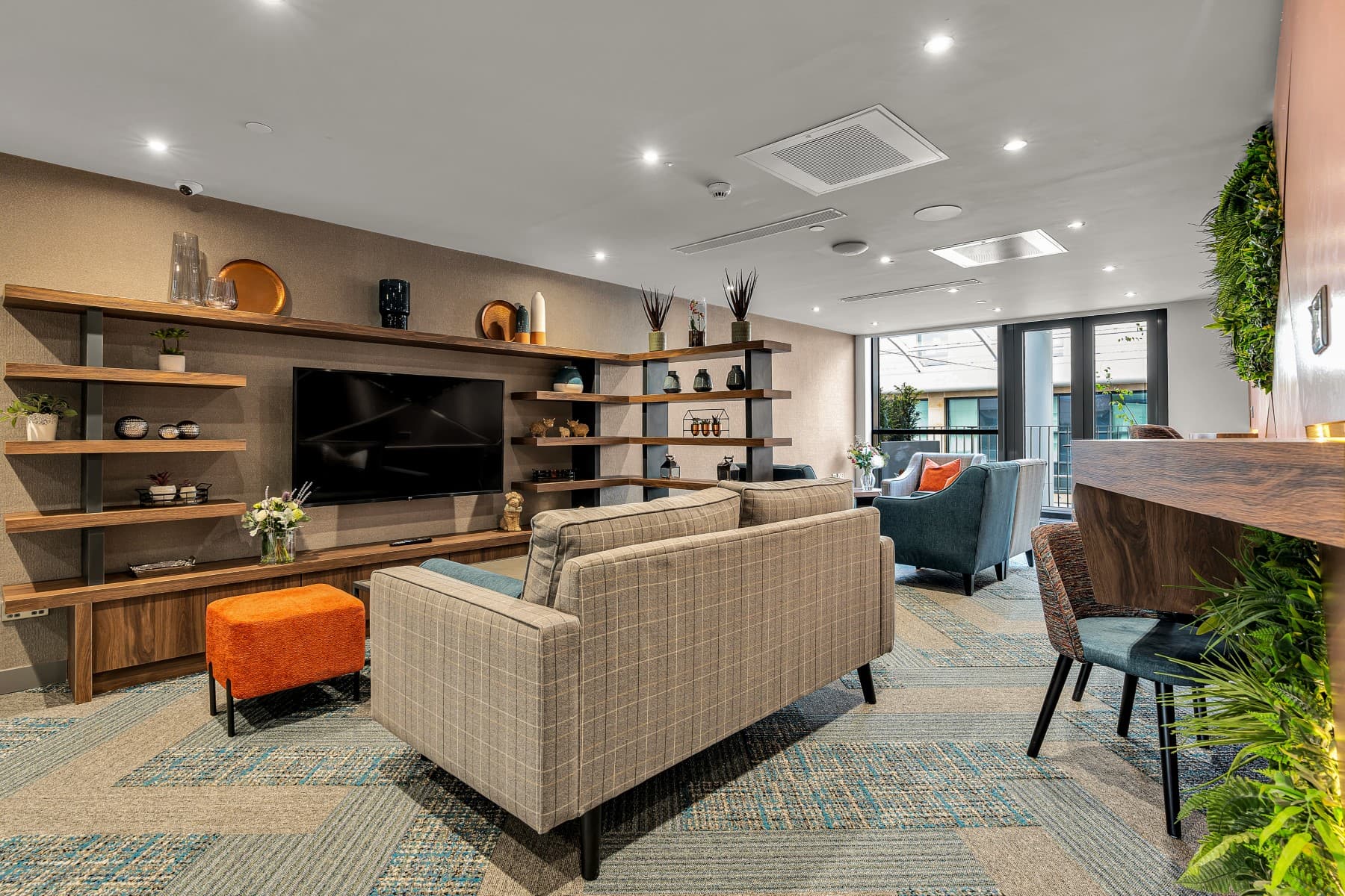 Roomzzz Edinburgh, Lobby