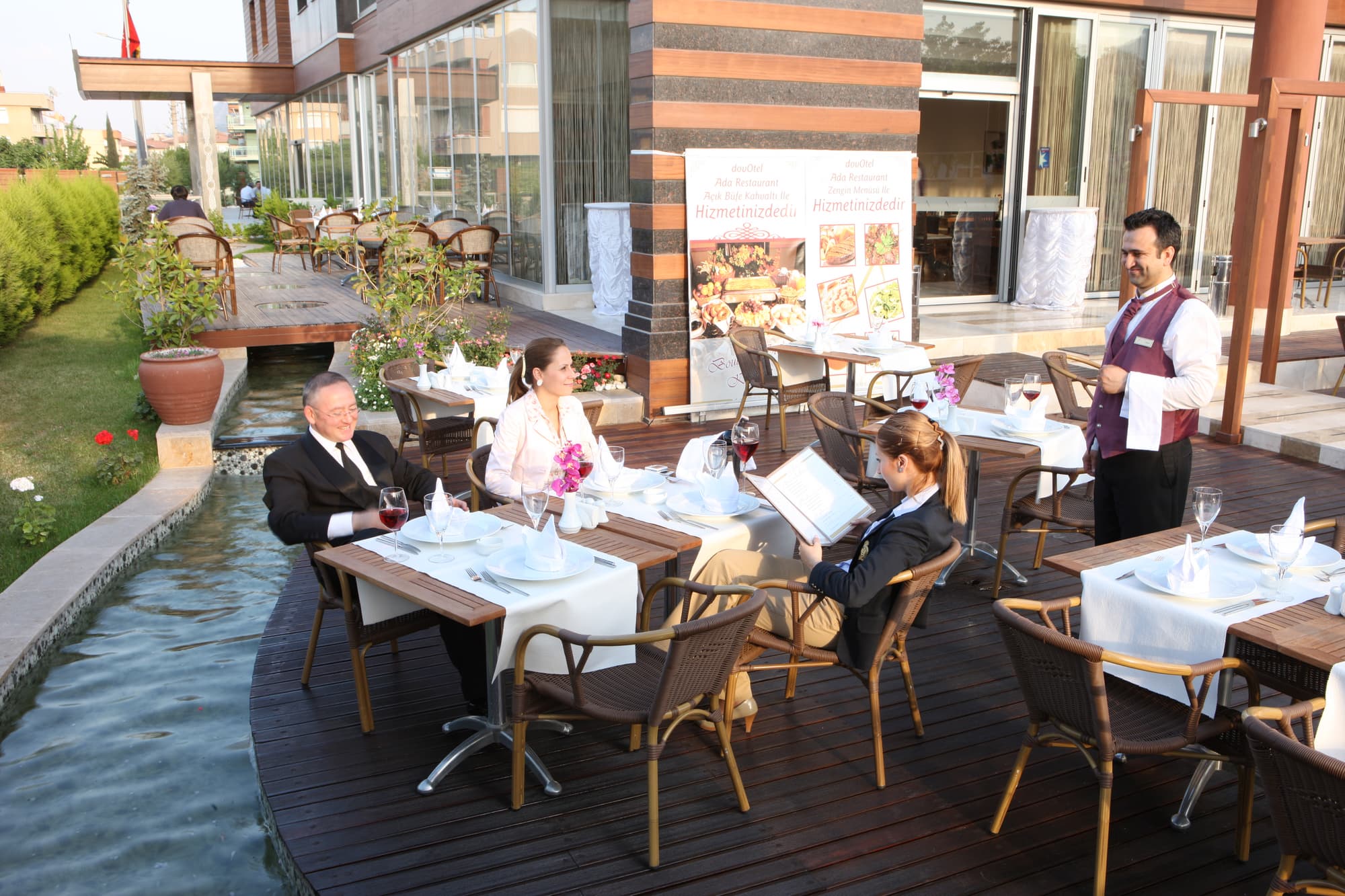 Dovsotel Manisa, Terrace