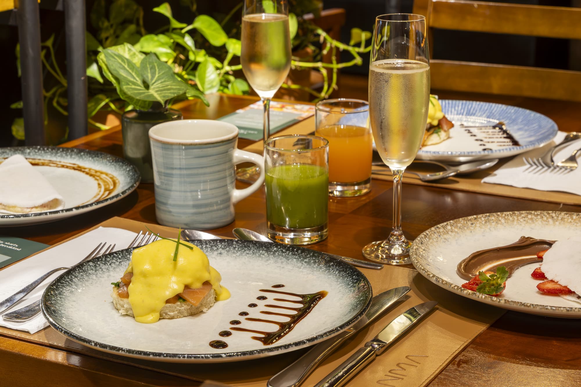 Sanma Hotel, Restaurant