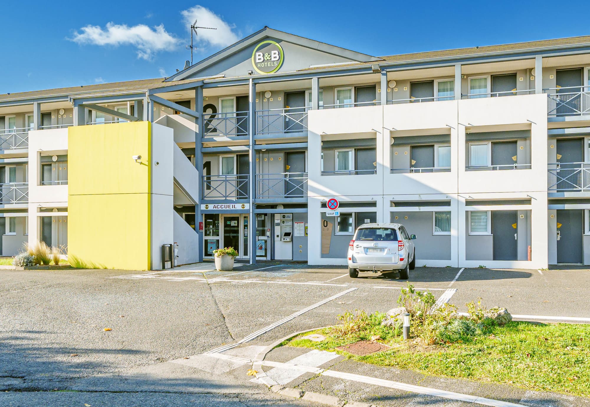 B&B HOTEL Tours Sud Joué-lès-tours, General view