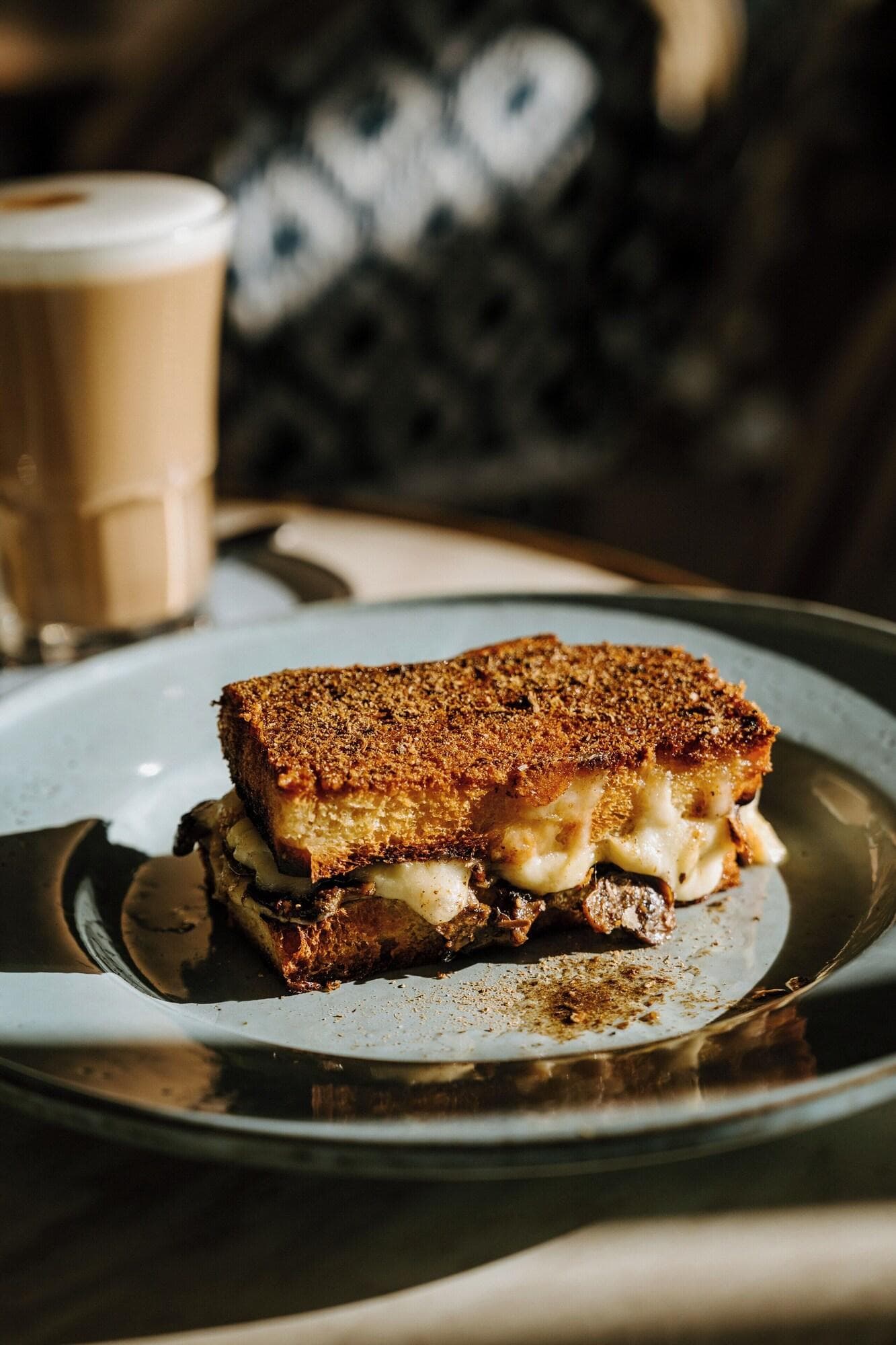 Hotel Australasia, Restaurant