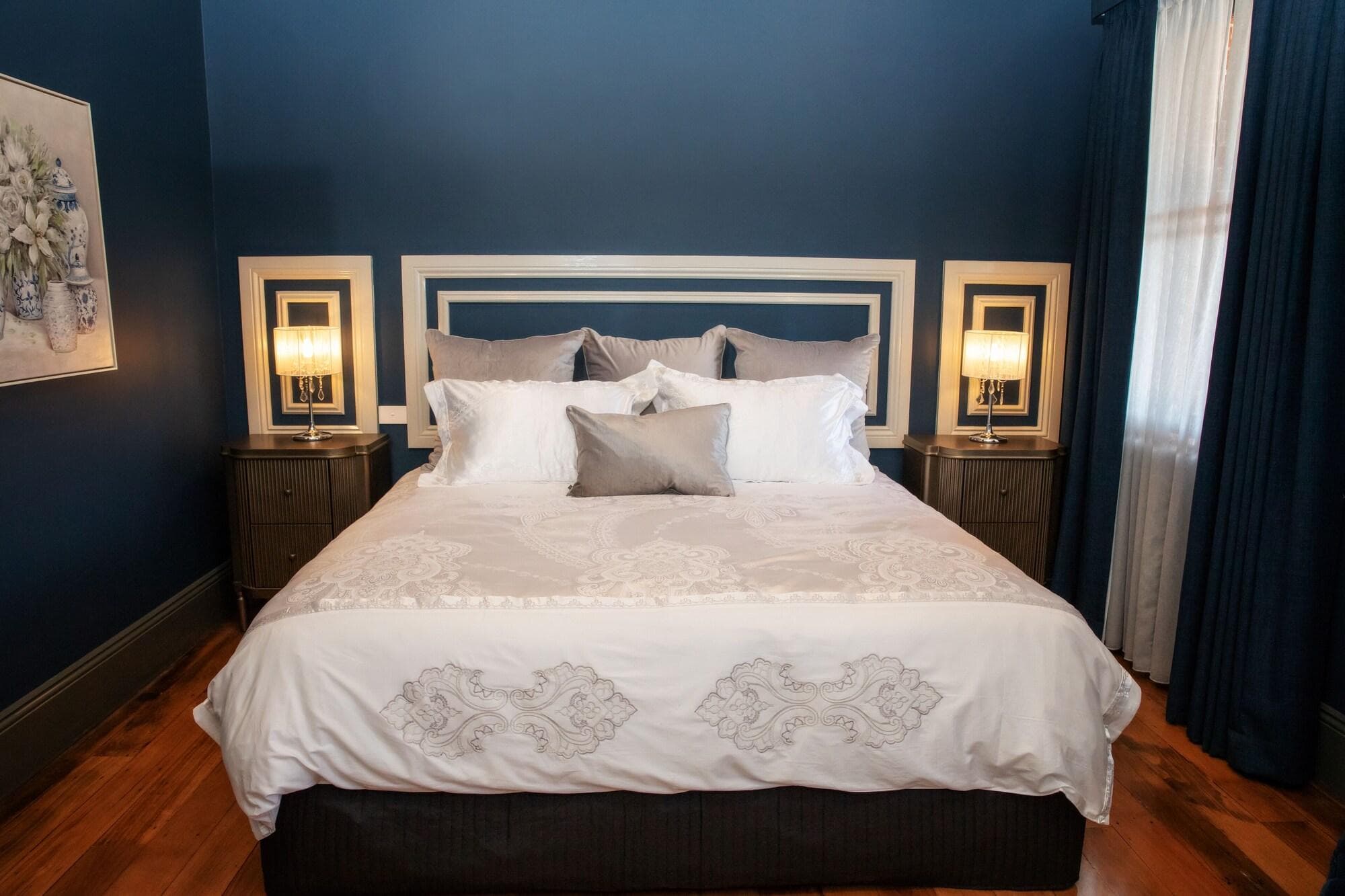 Hotel Australasia, Room