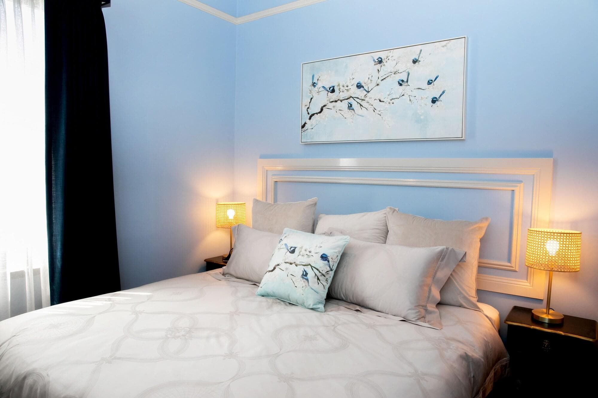 Hotel Australasia, Room