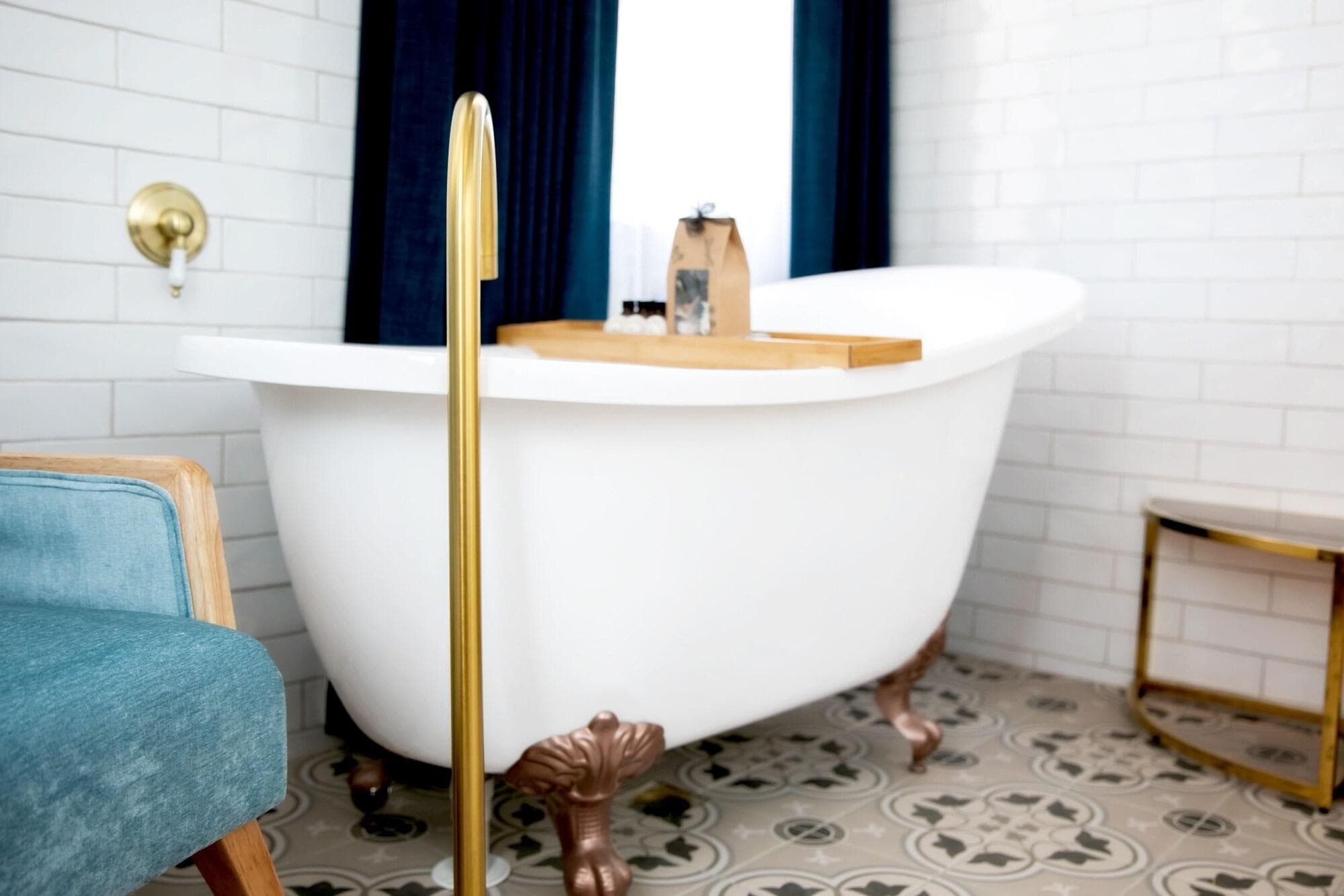 Hotel Australasia, Room