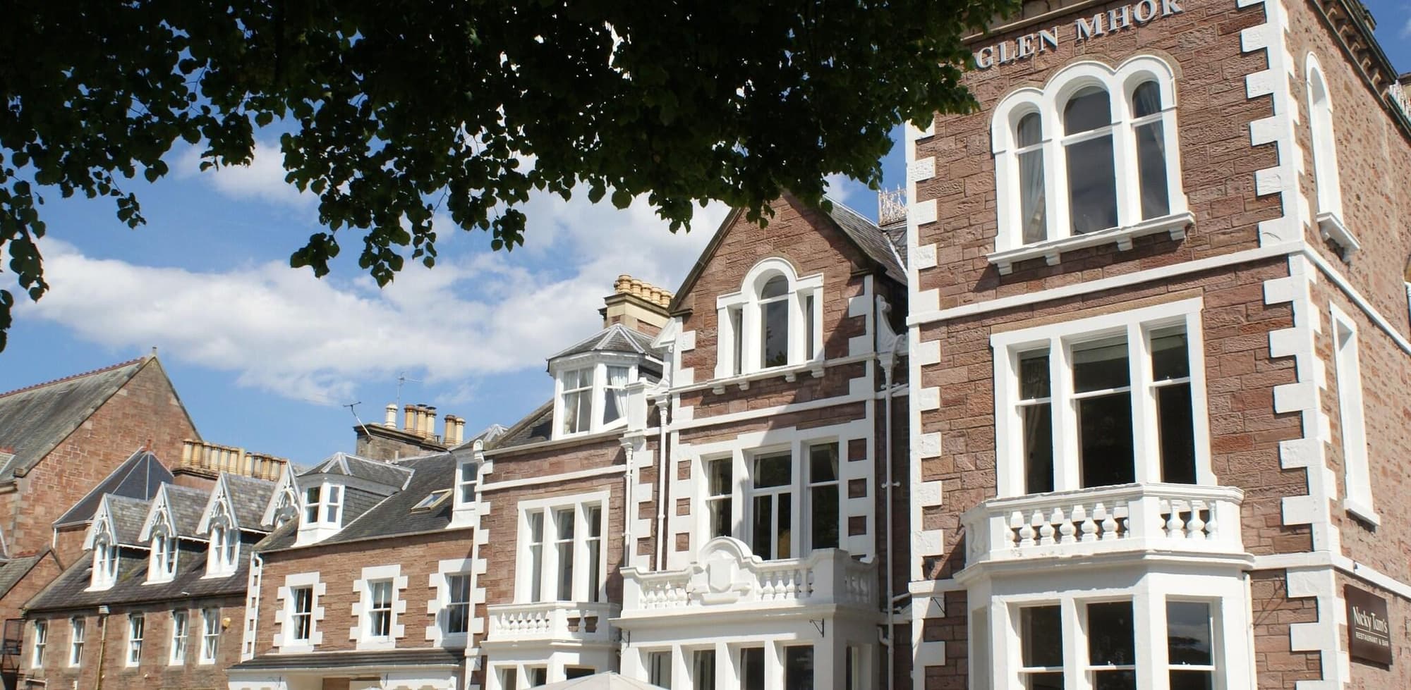 Glen Mhor Hotel, General view
