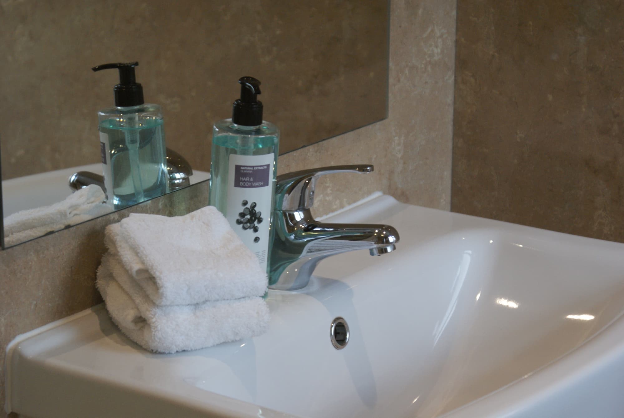 Glen Mhor Hotel, Room