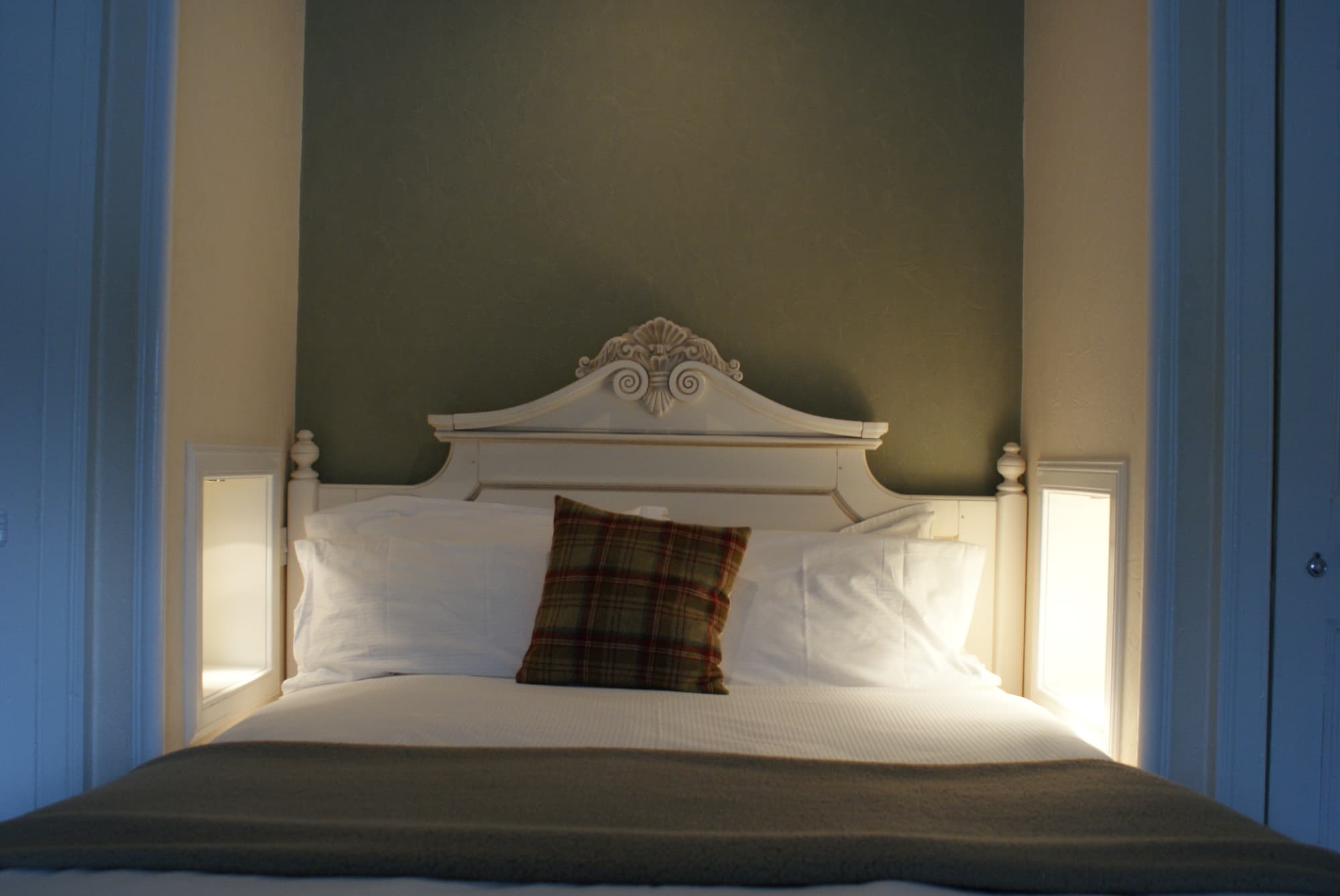 Glen Mhor Hotel, Room