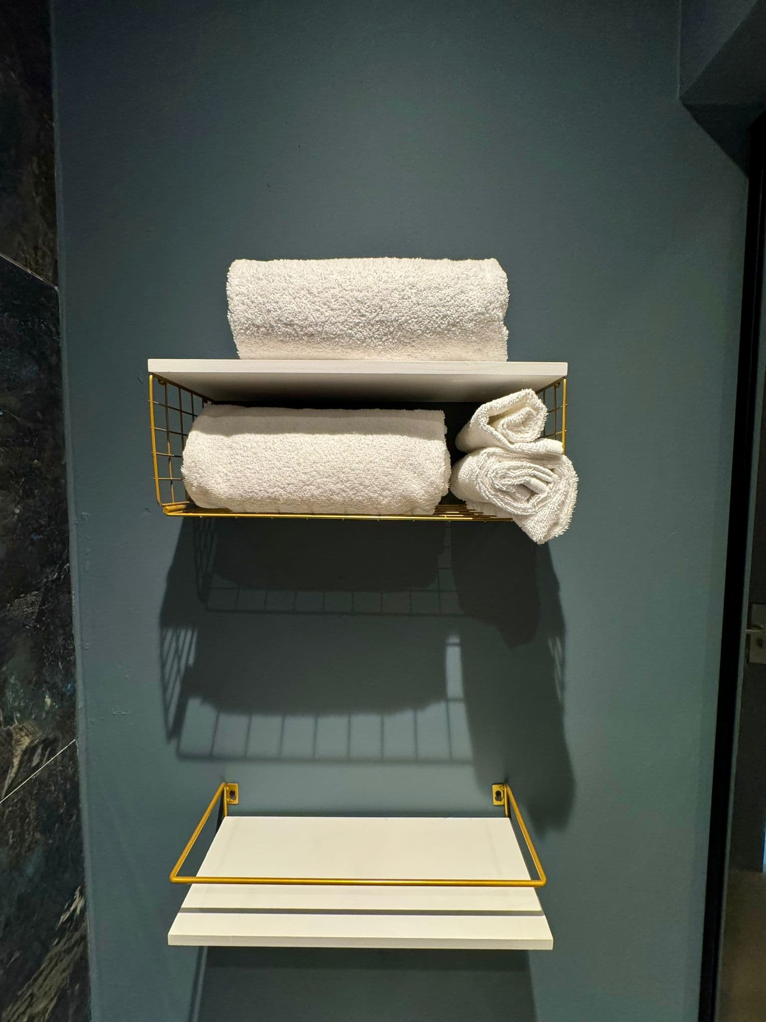 MetroArt Hotel, Room