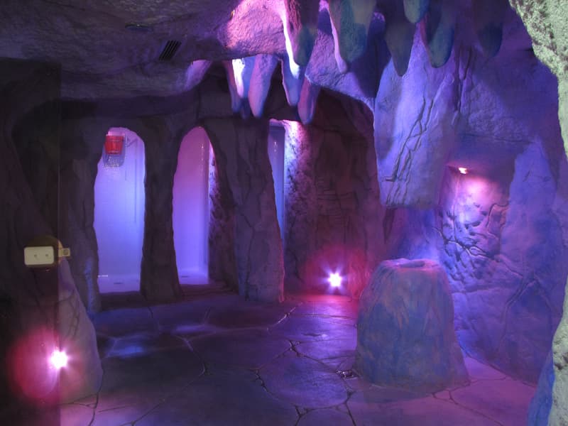 Maria Manuela, General view