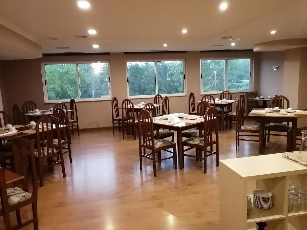 Duerming Villa de Sarria, Restaurant