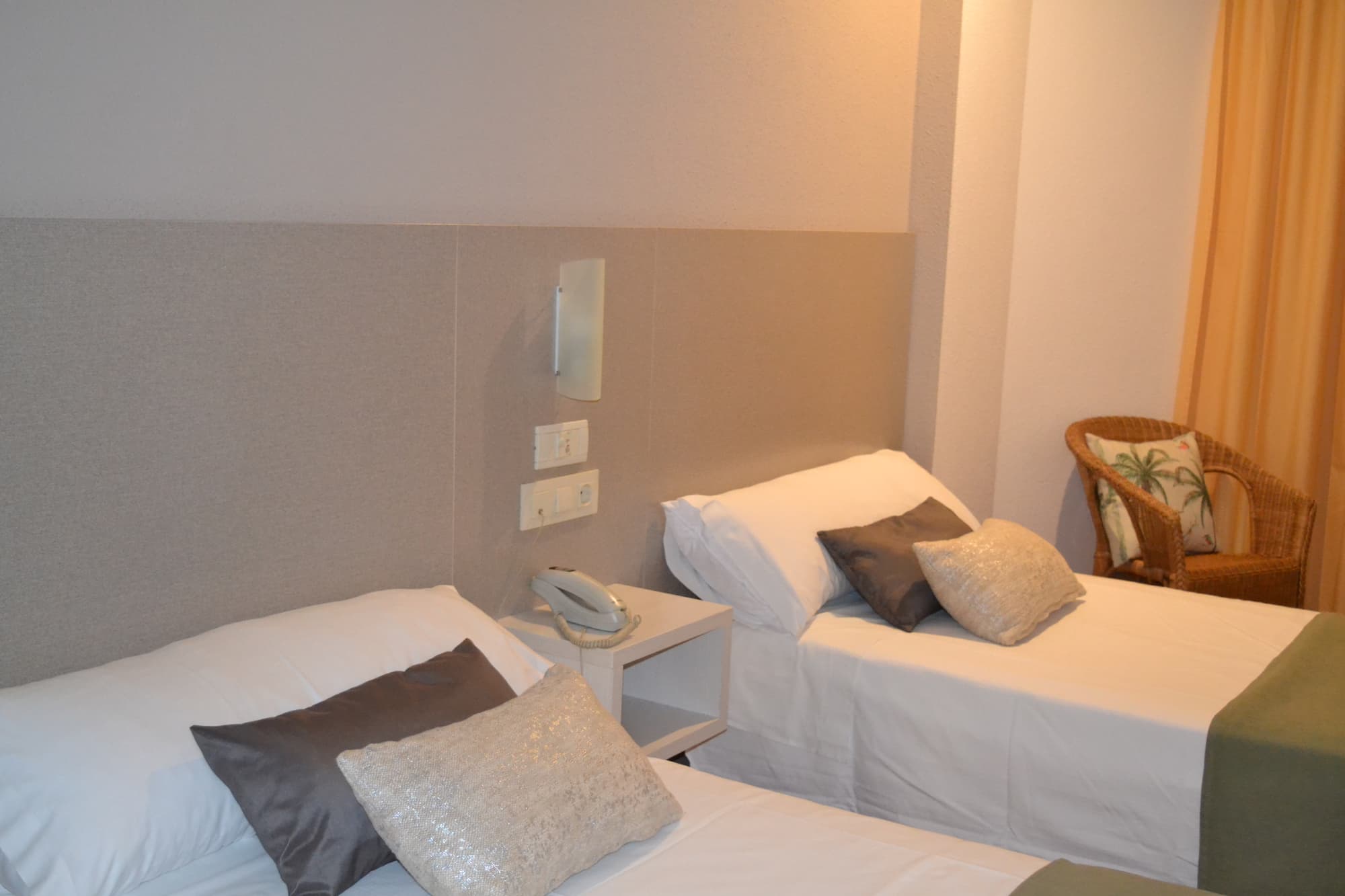 Duerming Villa de Sarria, Room