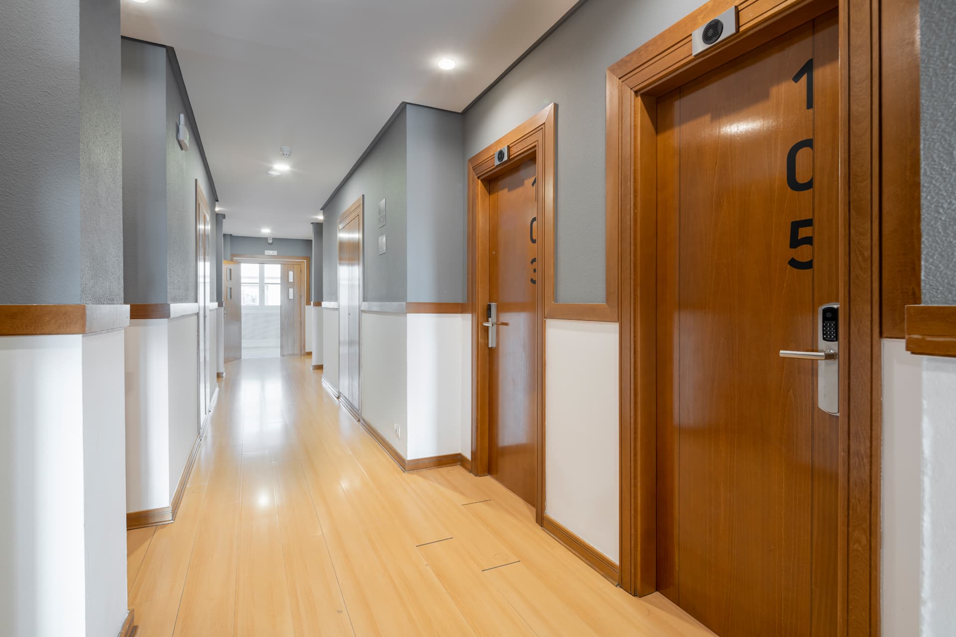 Alda Puerto Seco, Lobby