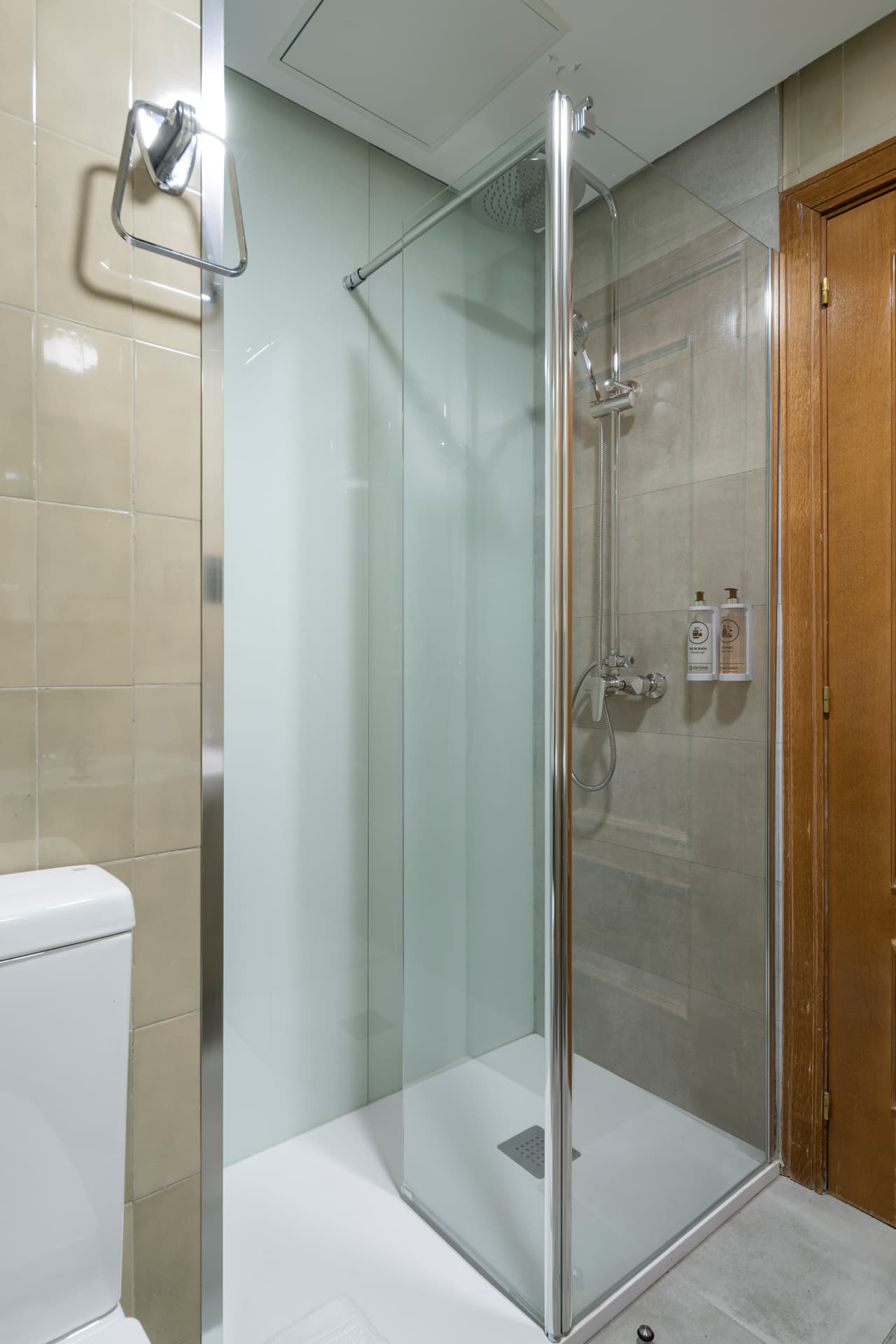 Alda Puerto Seco, Room