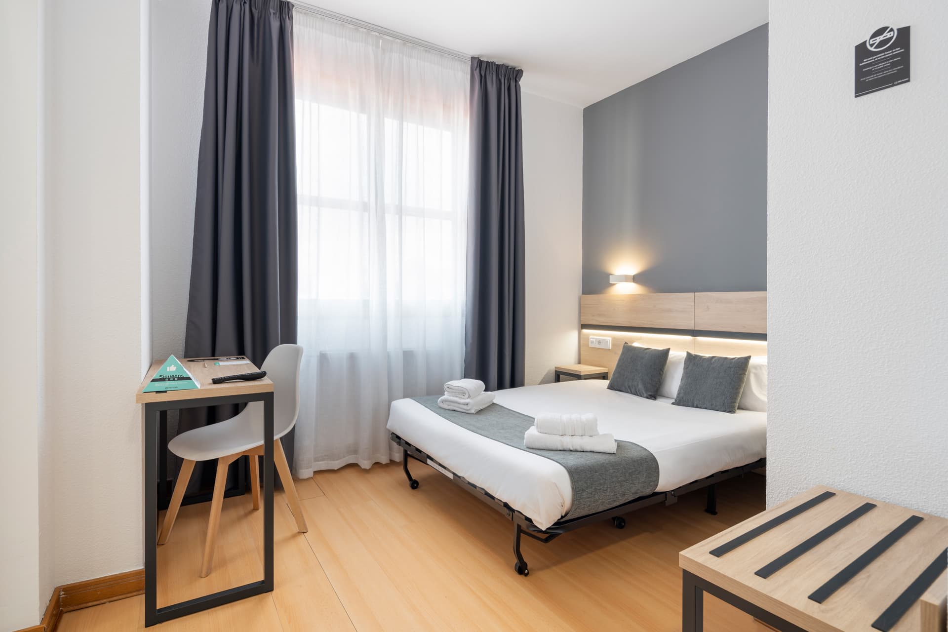 Alda Puerto Seco, Room