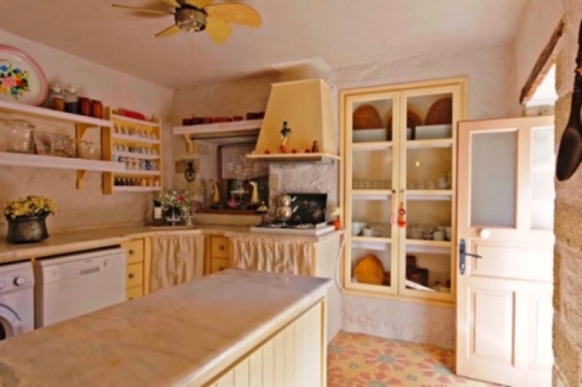 Lilyum Alaçatı Taş Ev, Lobby