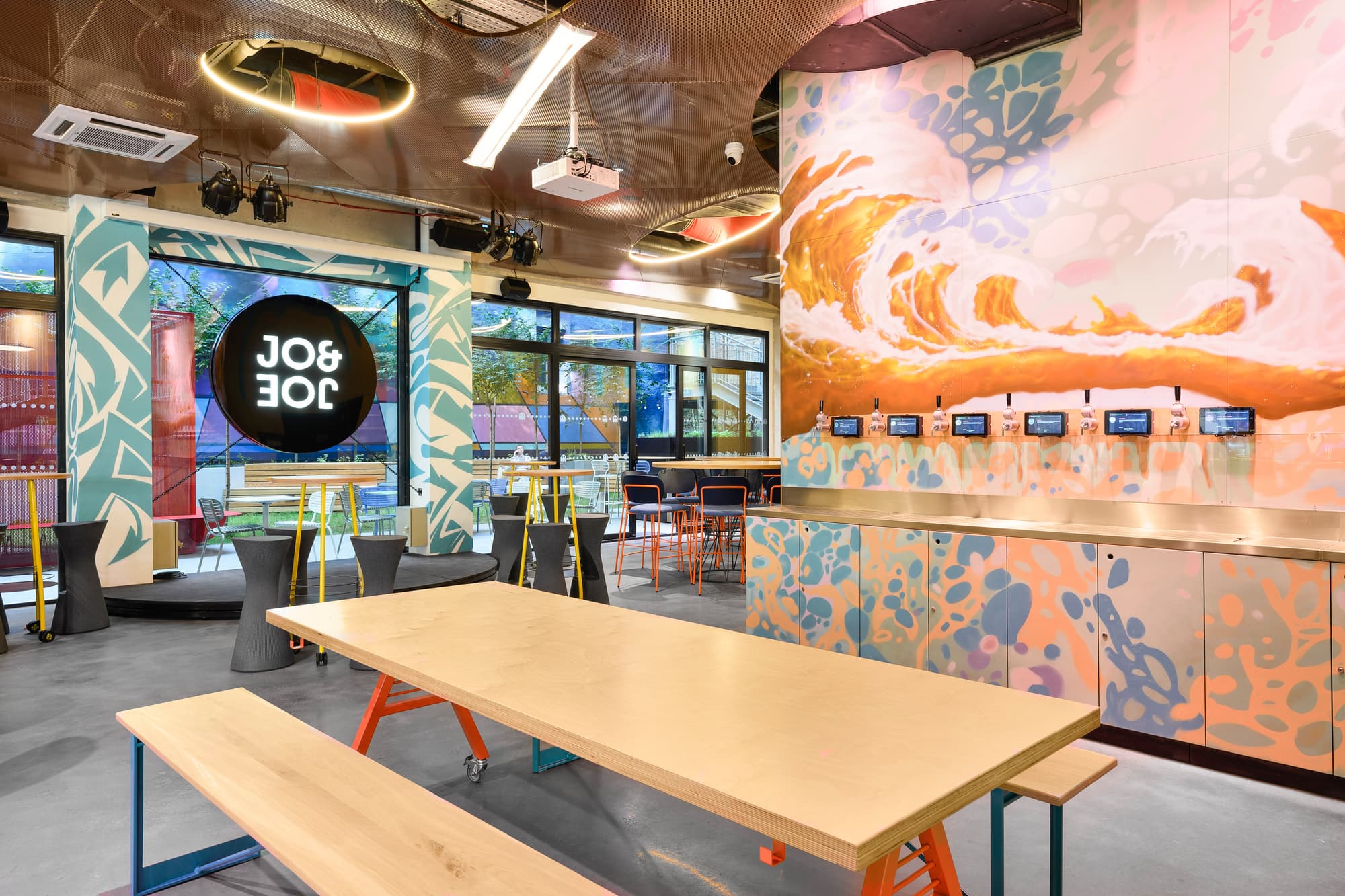 JO&JOE Budapest, General view