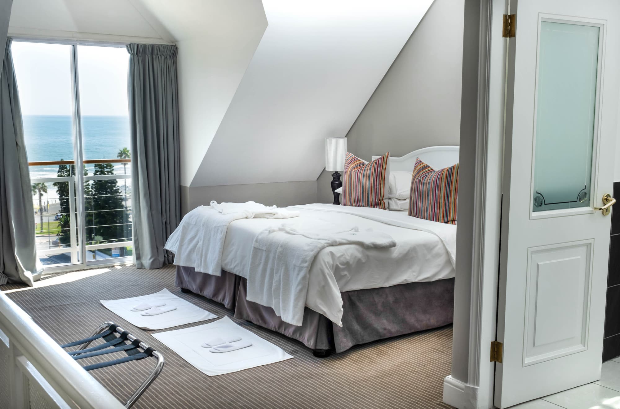 The Bantry Bay Aparthotel by Totalstay, Room