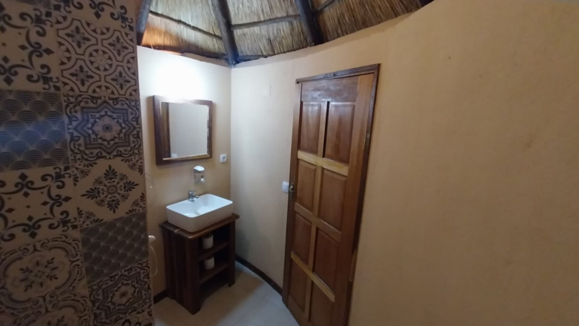 DEVOCEAN Lodge, Room