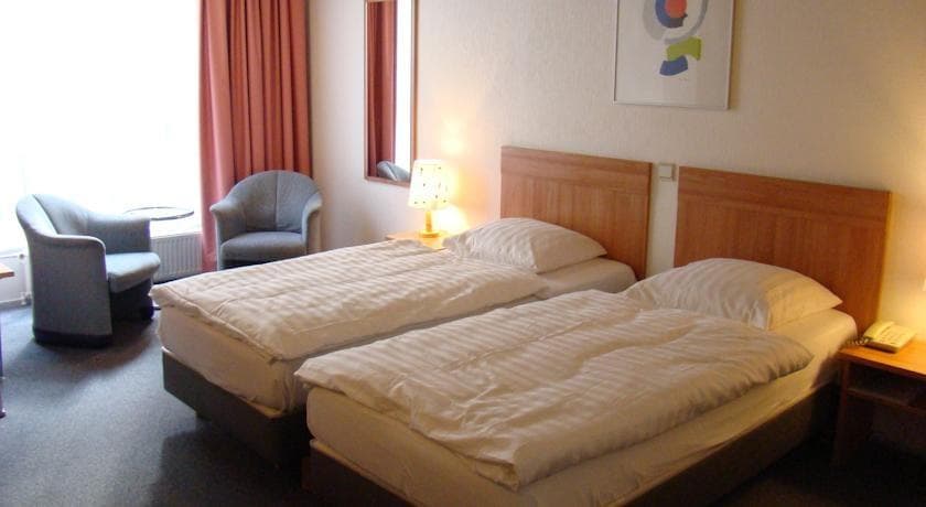 RHO Hotel, General view