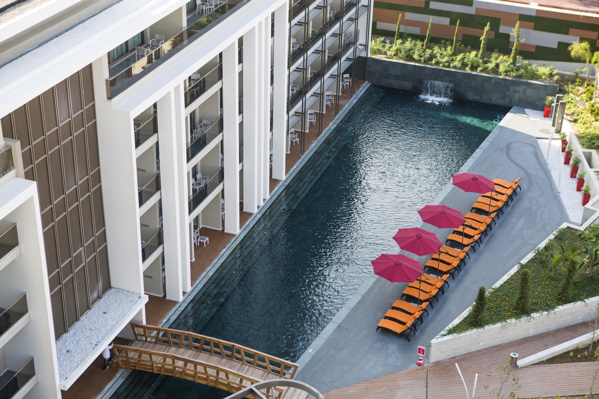 The Sense Deluxe Hotel, General view