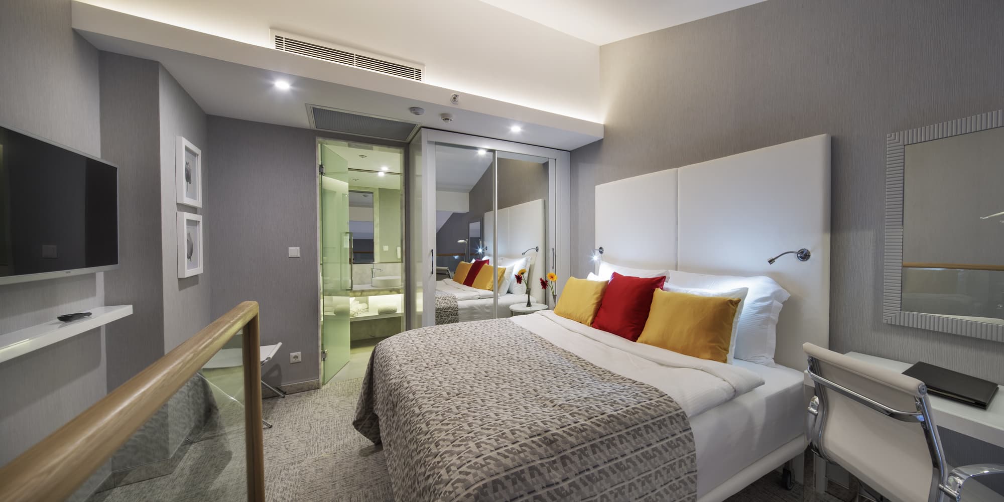 The Sense Deluxe Hotel, Room