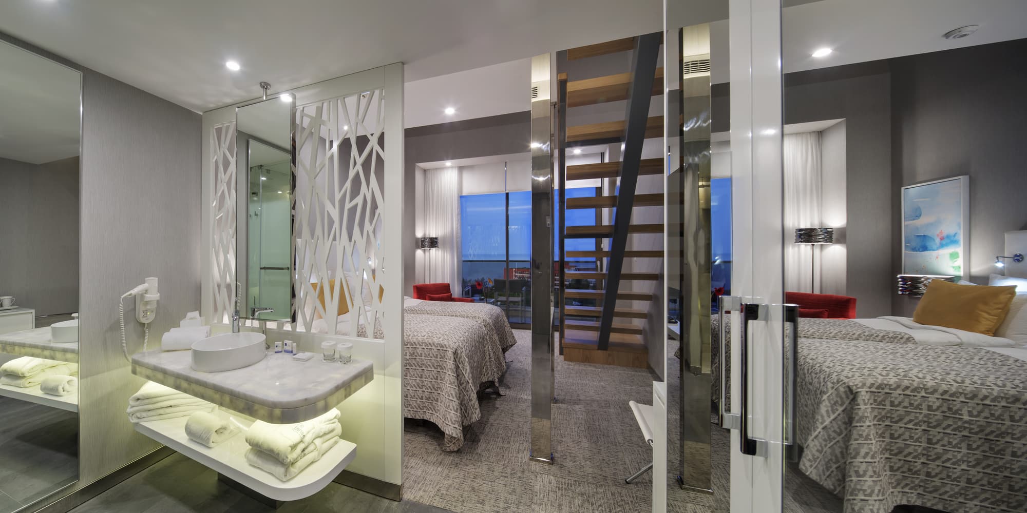 The Sense Deluxe Hotel, Room