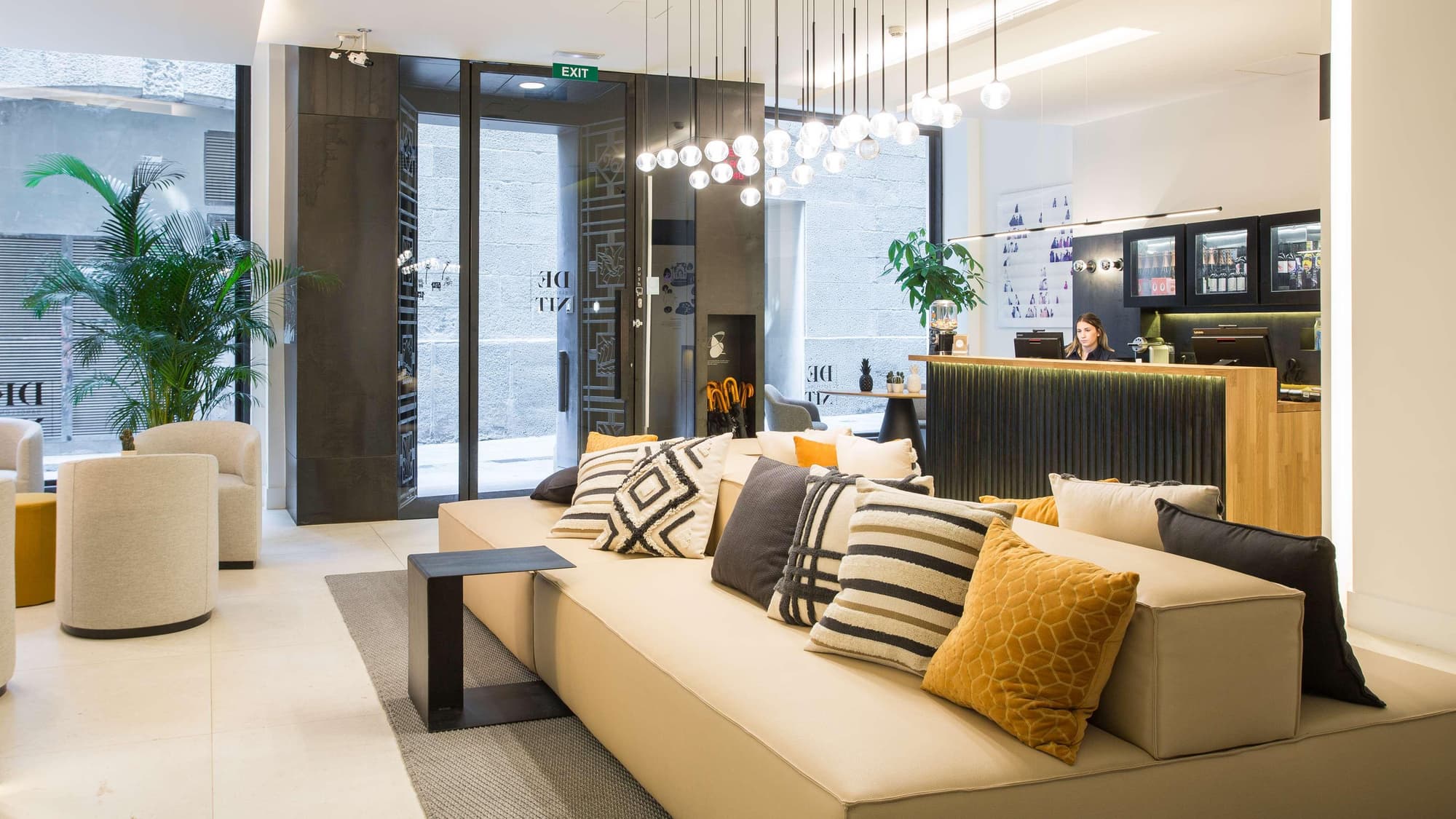 Denit Barcelona, Lobby