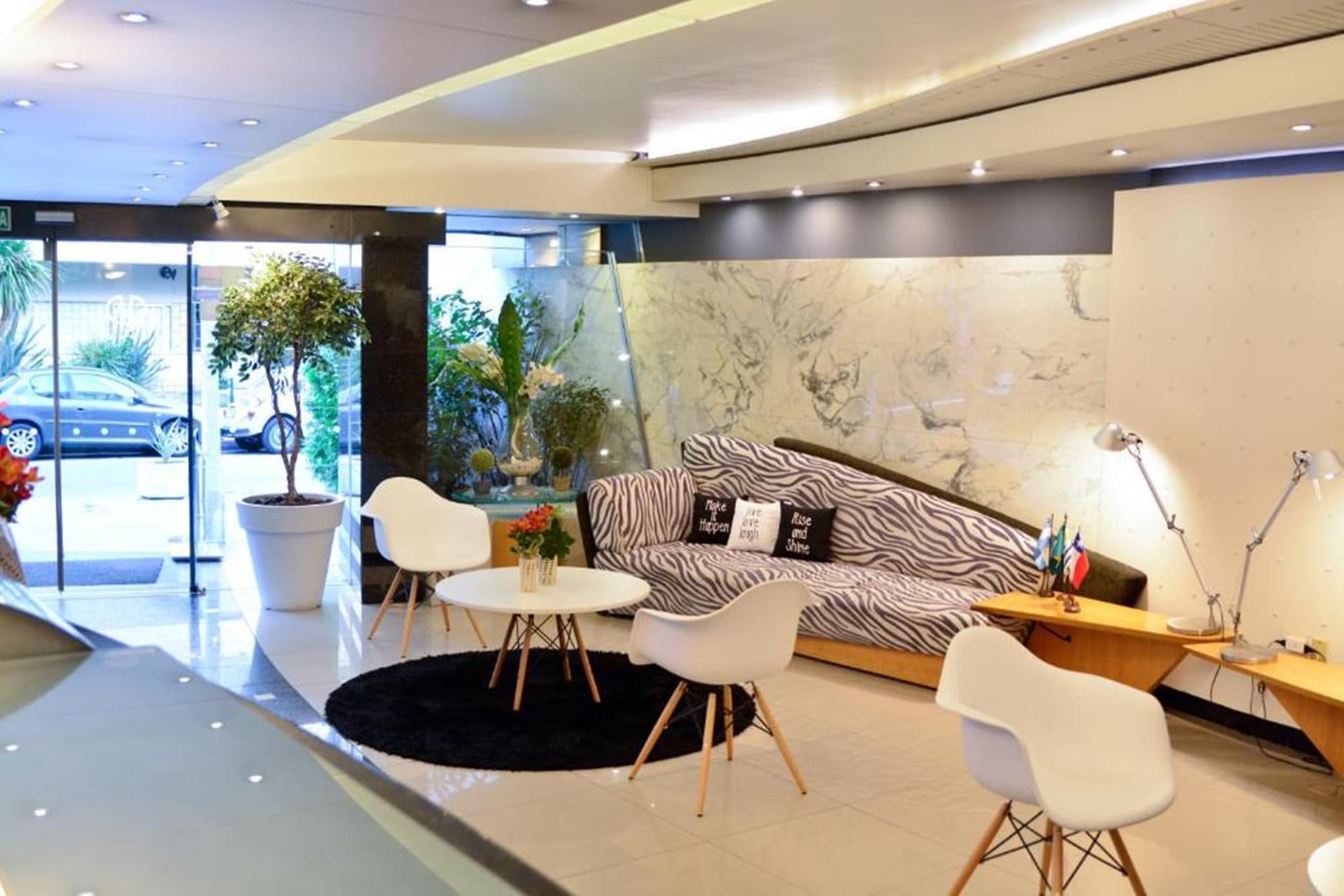 Pocitos Plaza Hotel, Lobby