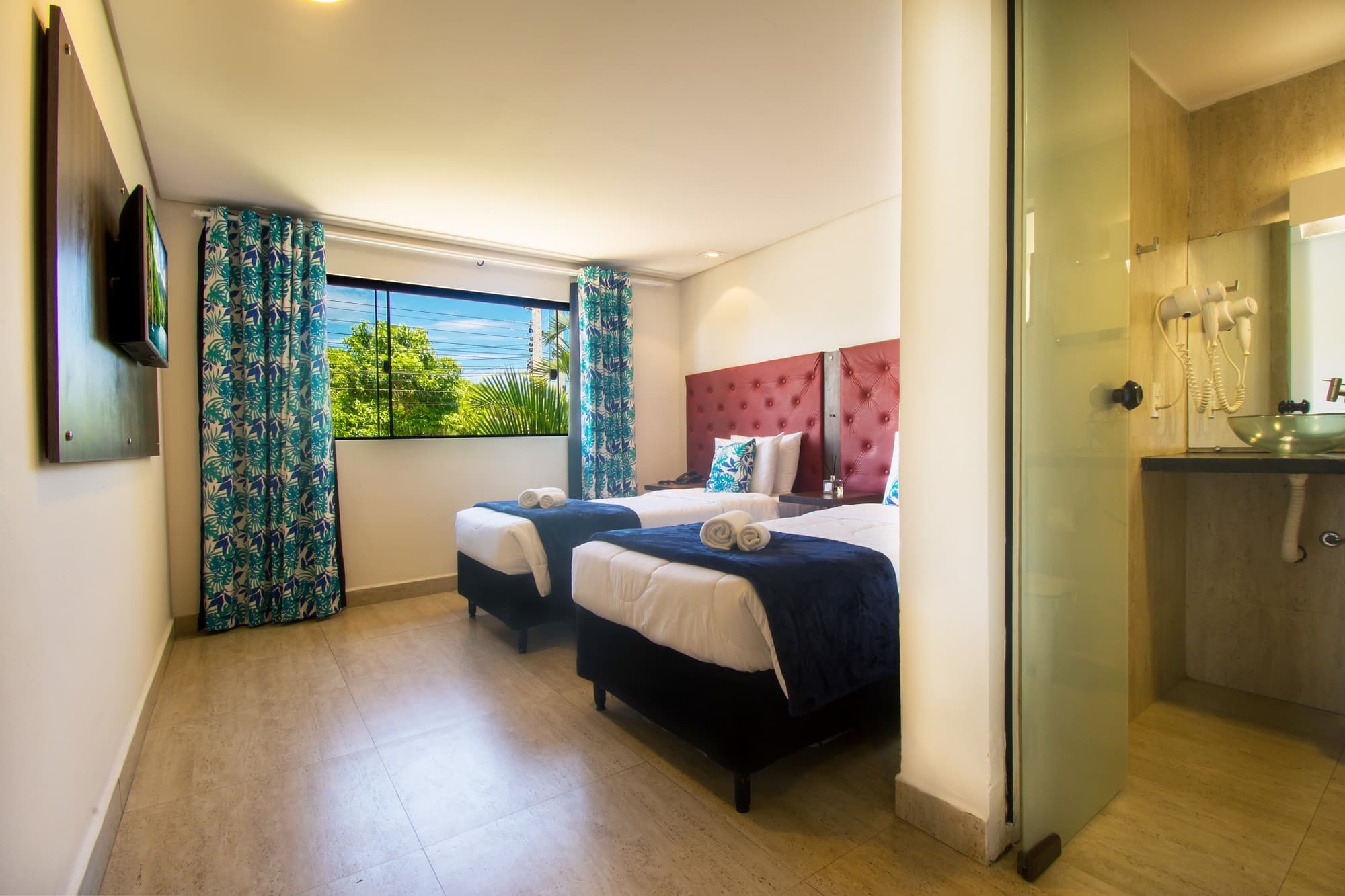 Barra da Lagoa by Latitud Hoteles, Room