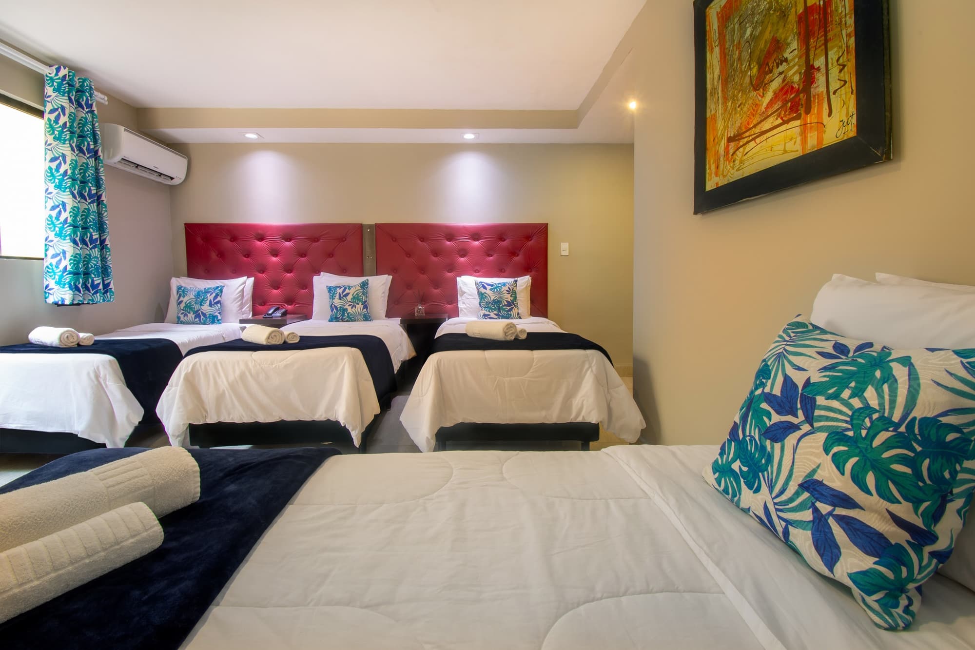 Barra da Lagoa by Latitud Hoteles, Room