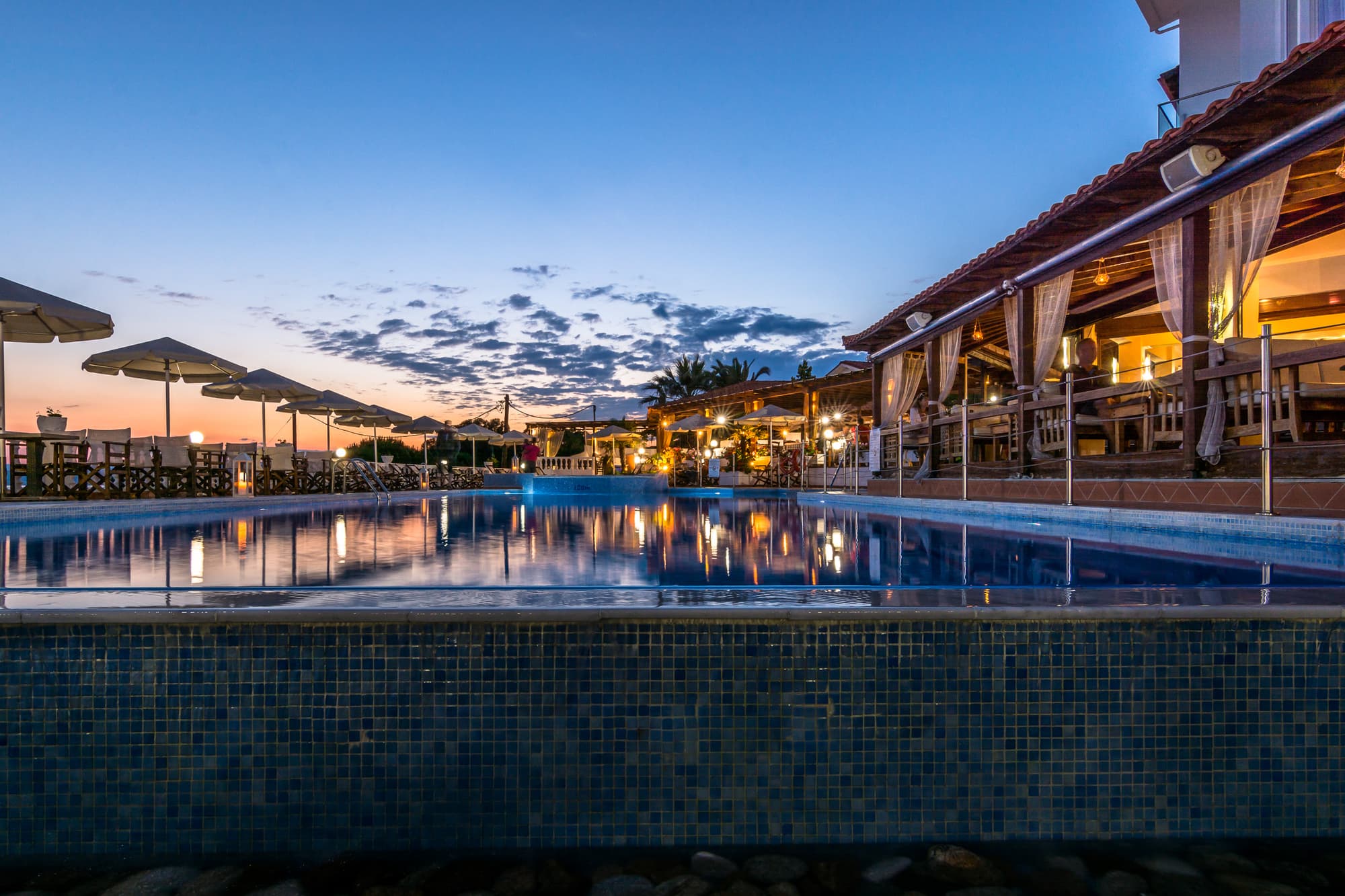 Akti Ouranoupol, Pool