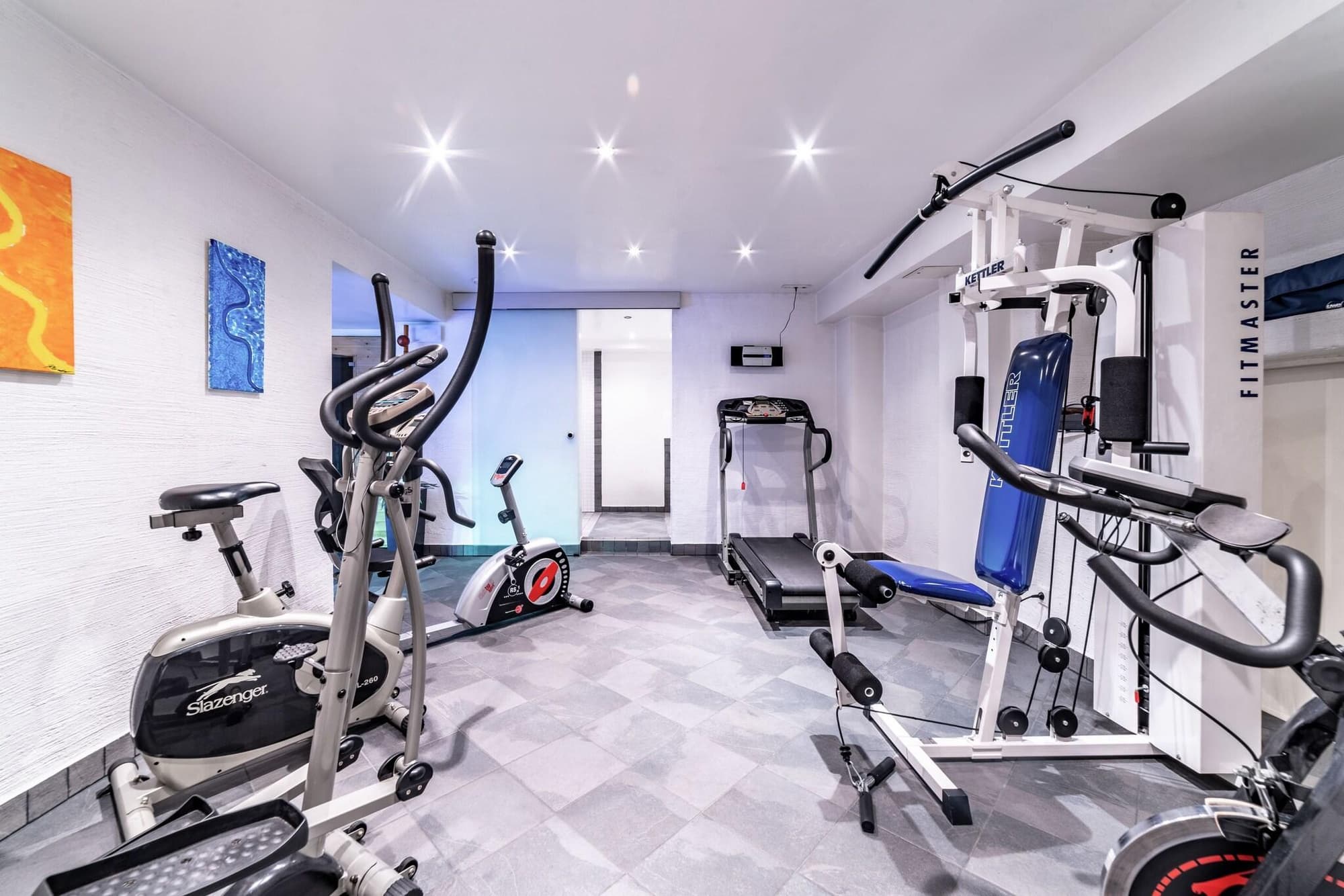 Arthotel Binders, Sports and Entertainment