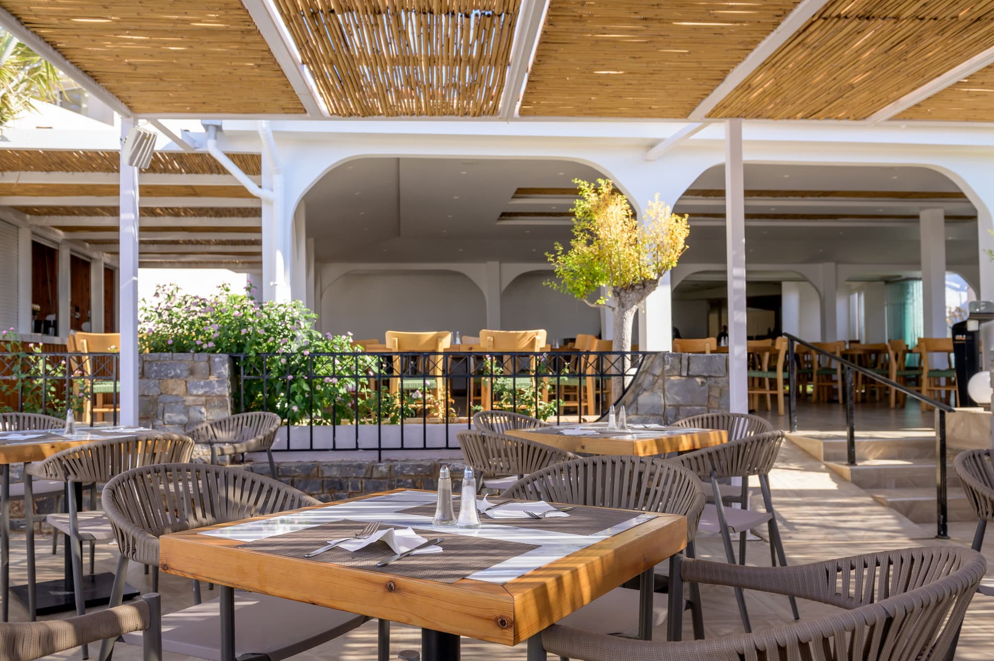 Katrin hotel & Bungalows, Restaurant