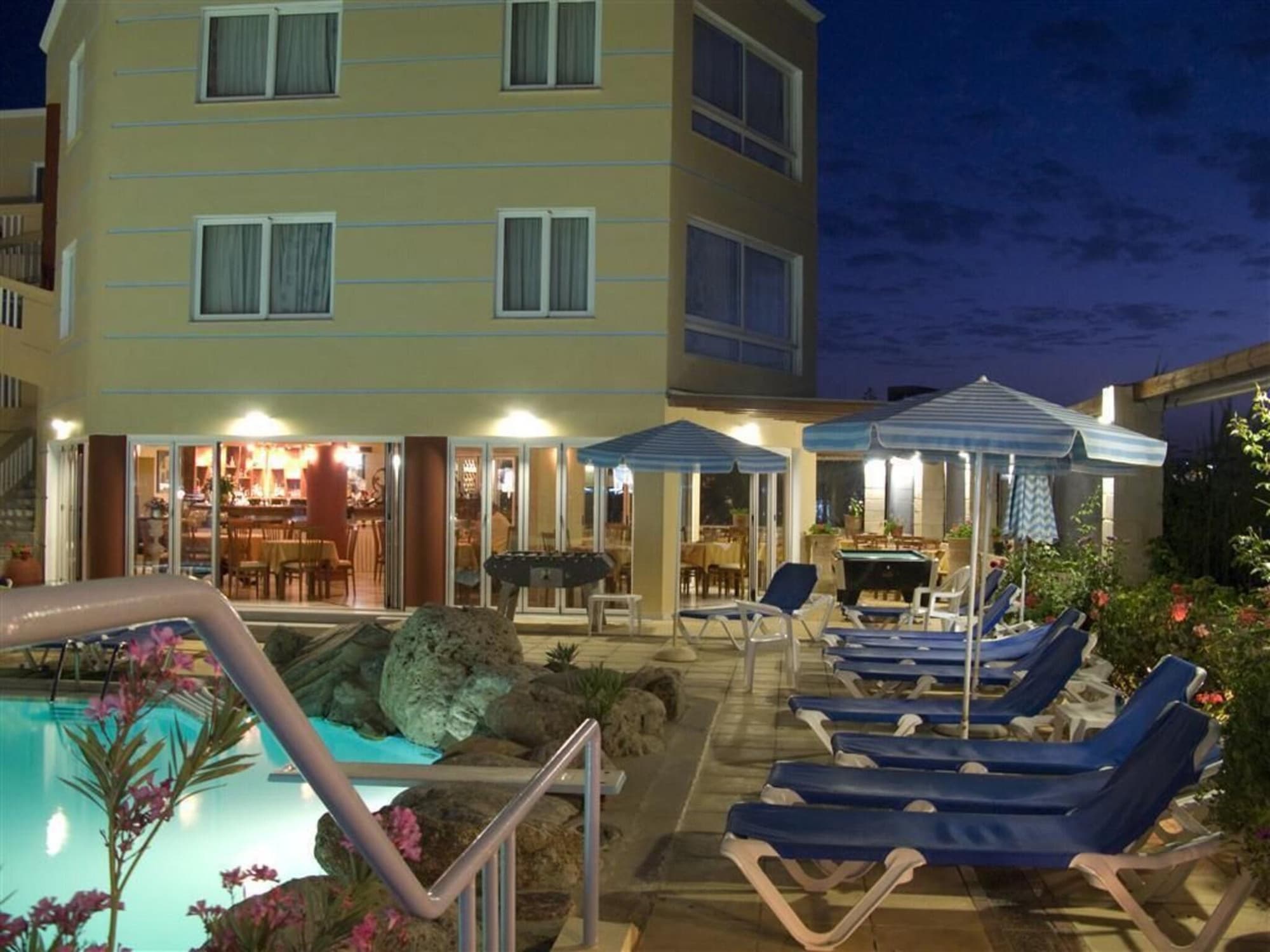 Futura, General view