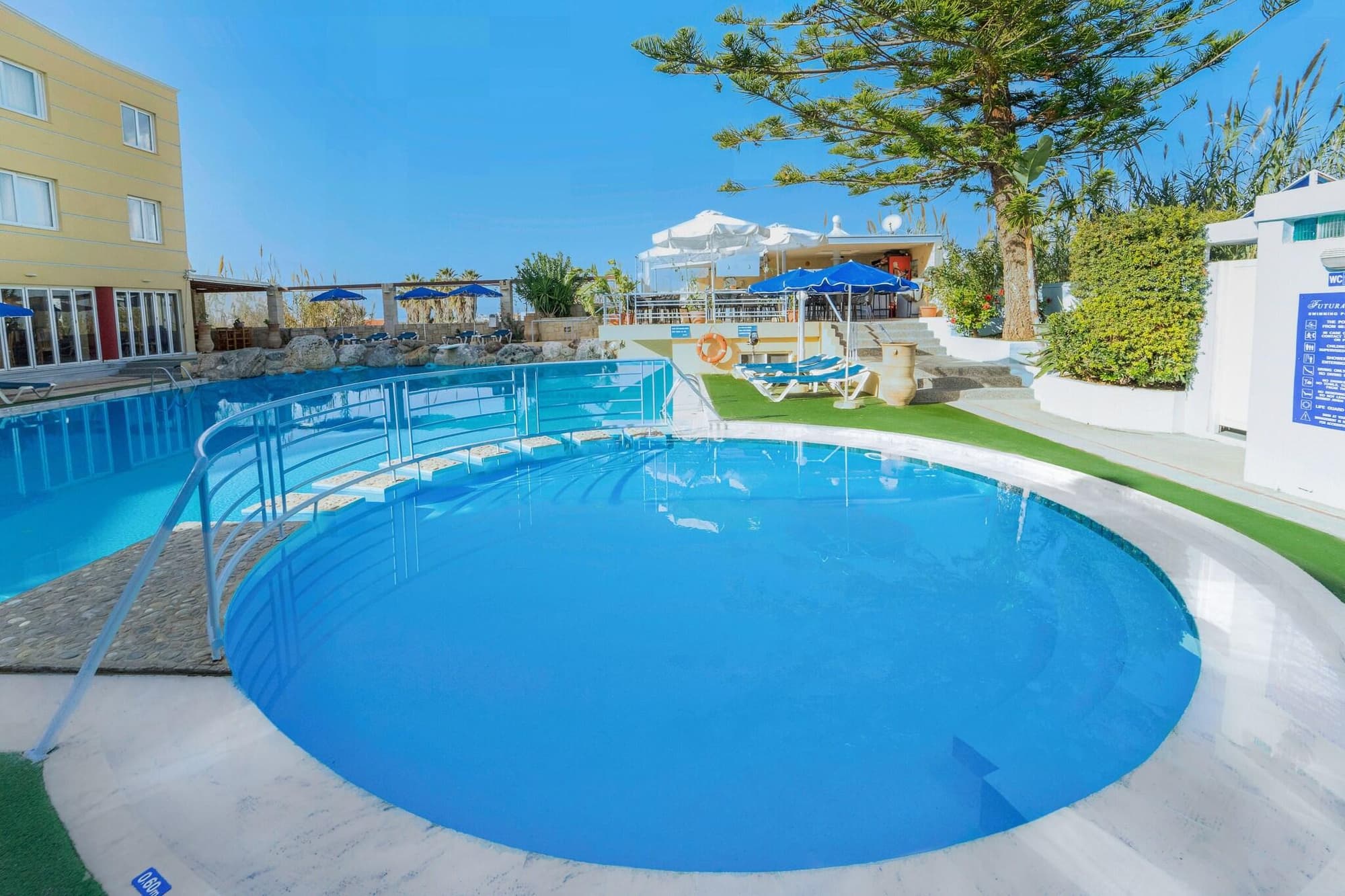 Futura, General view