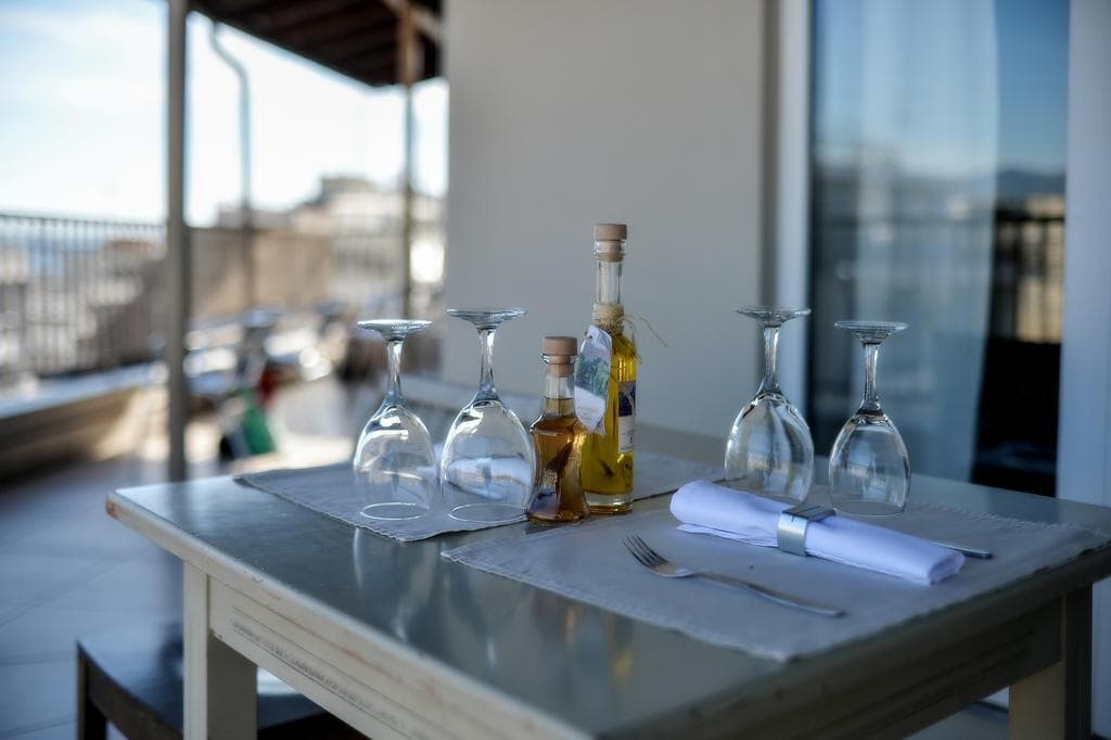 Astoria, General view