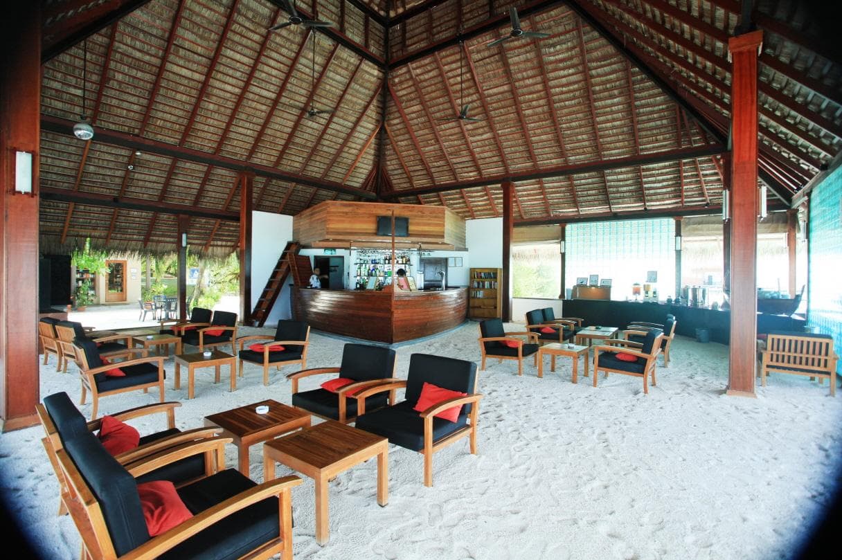 Adaaran Club Rannalhi, Lobby