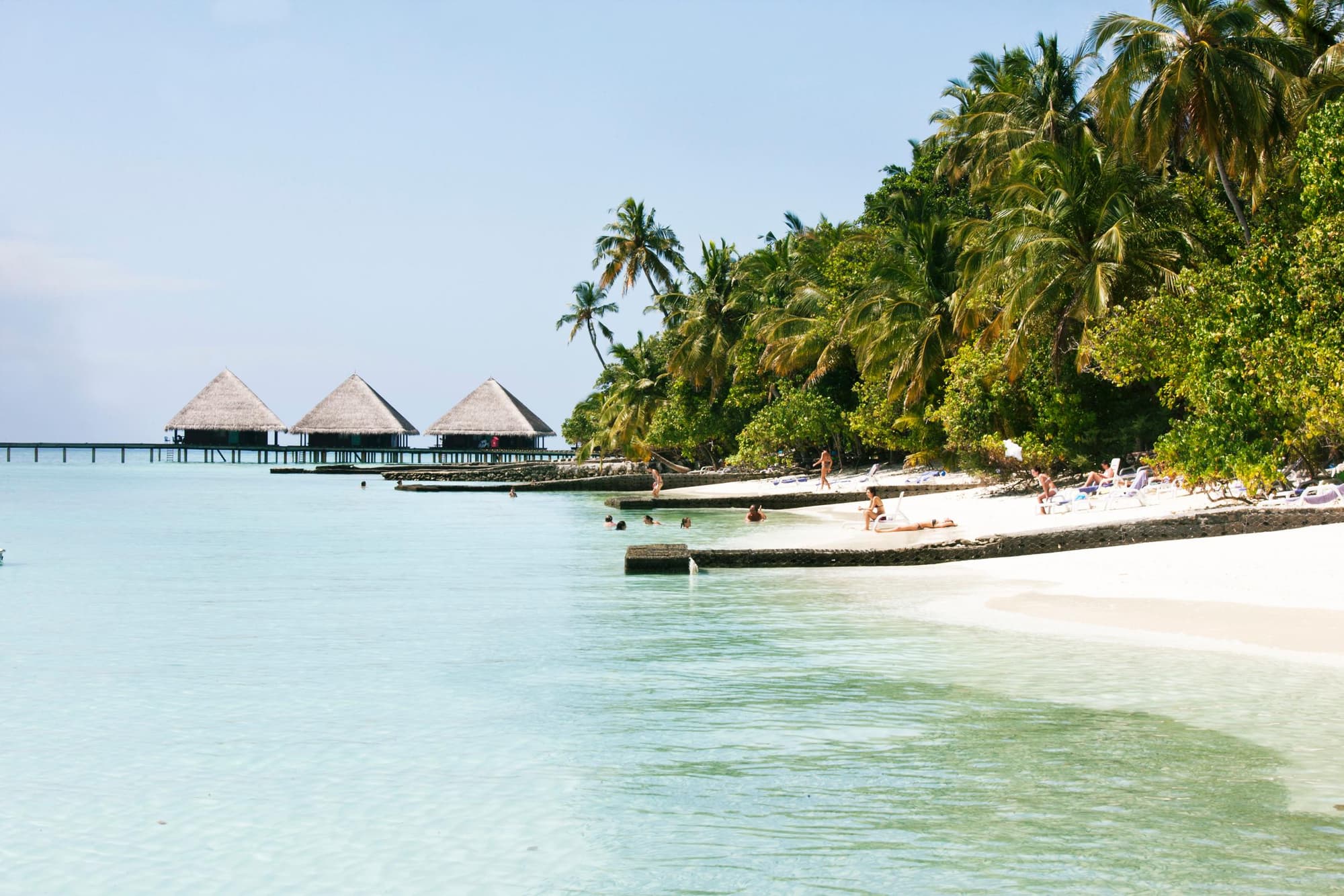 Adaaran Club Rannalhi, Beach