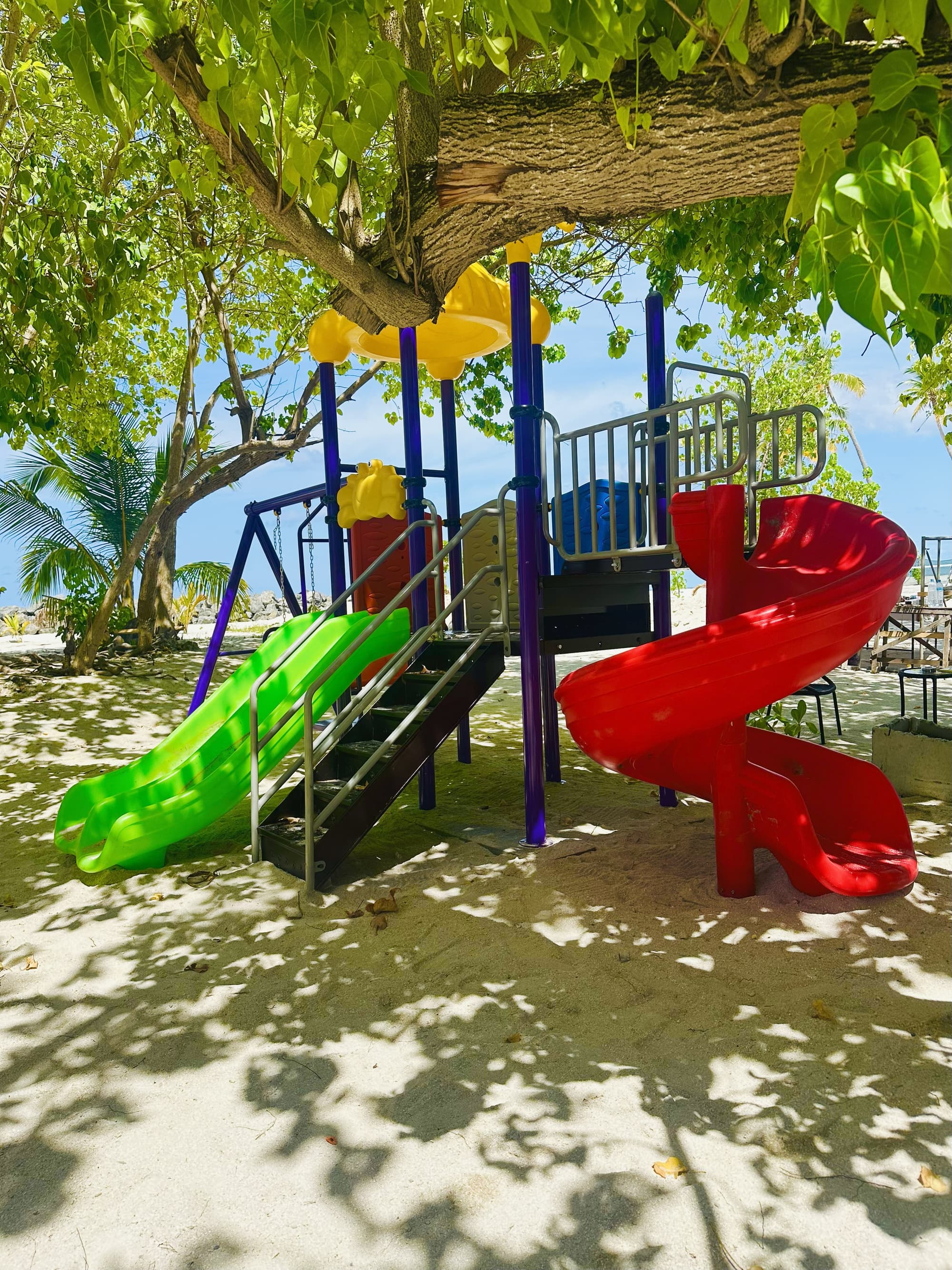 Avyanna Gulhi Beach Hotel, General view