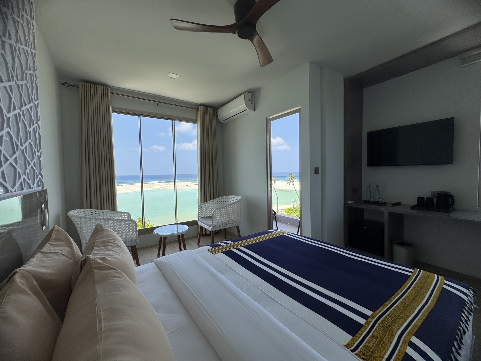 Avyanna Gulhi Beach Hotel, Room