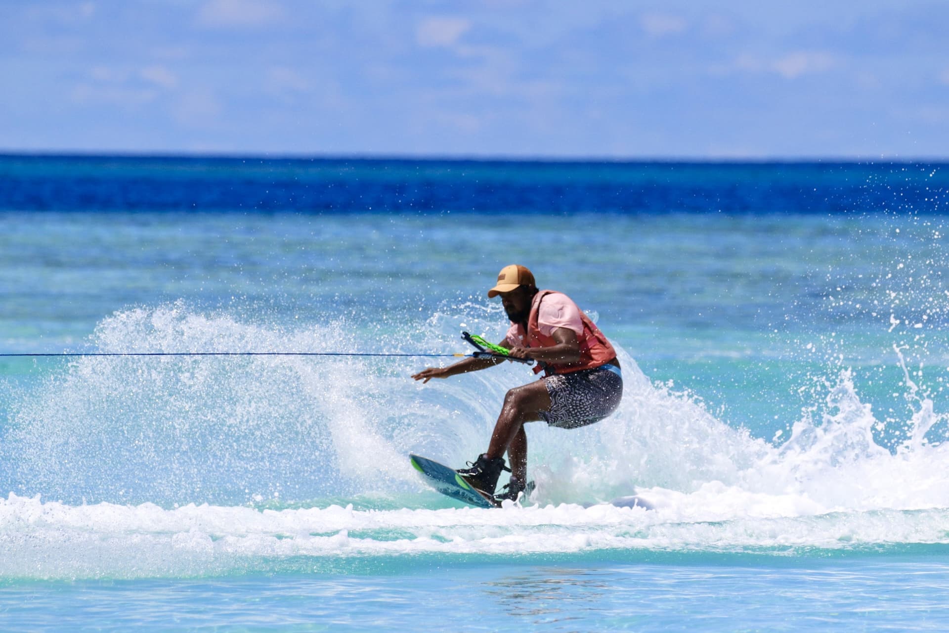 Avyanna Gulhi Beach Hotel, Beach