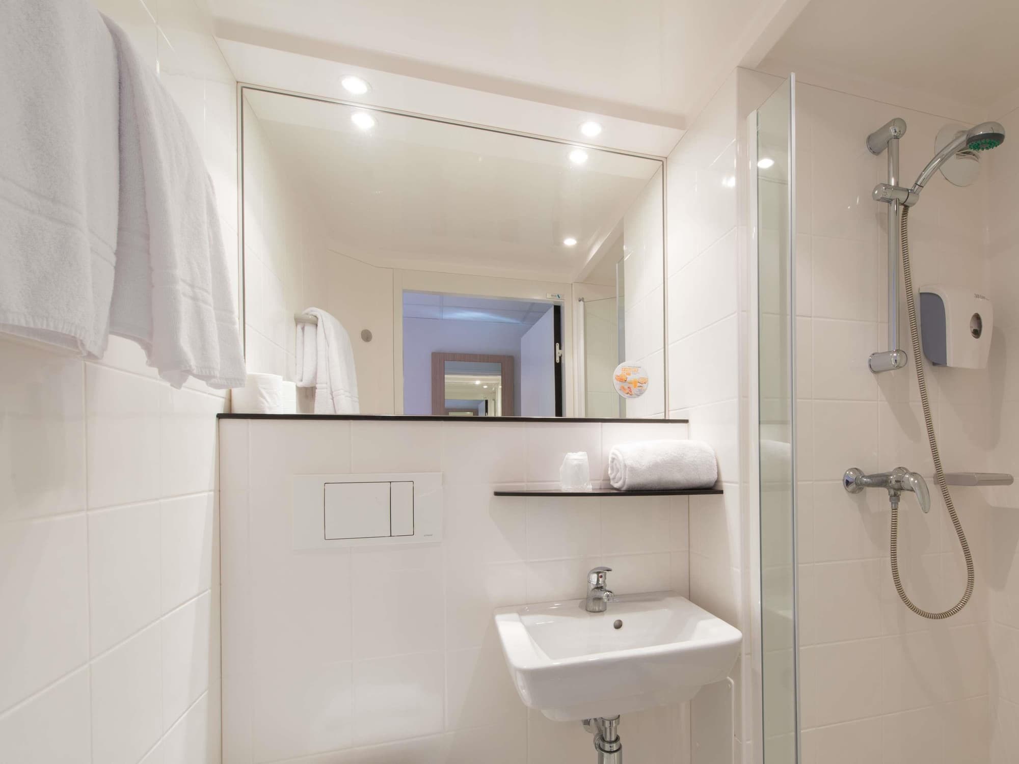 Hôtel Eco La Rochelle Centre Les Minimes, Room