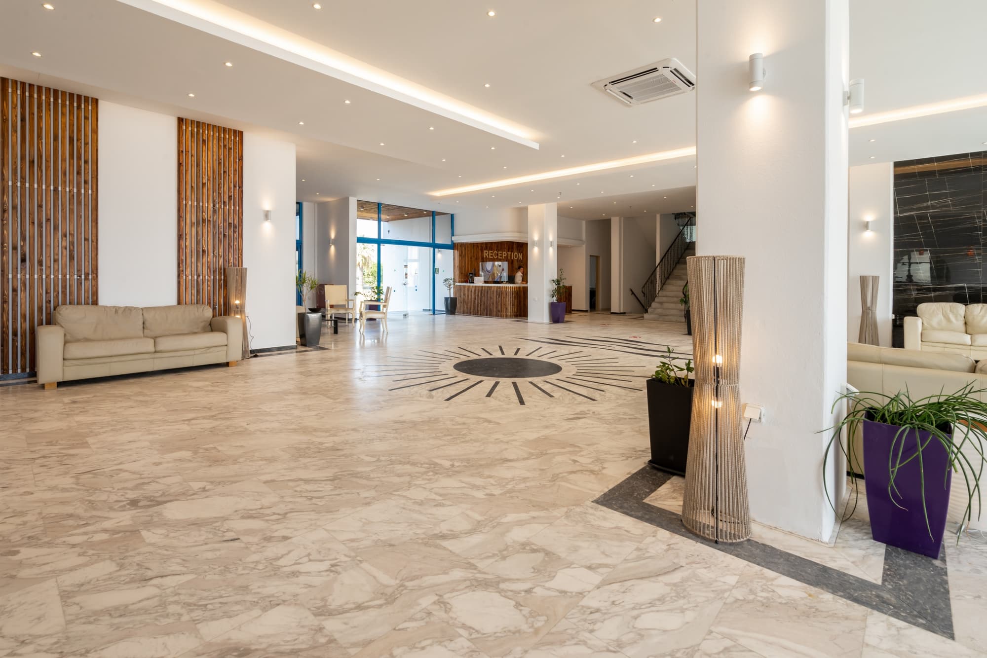 Kamari Beach Hotel, Rhodes, Lobby