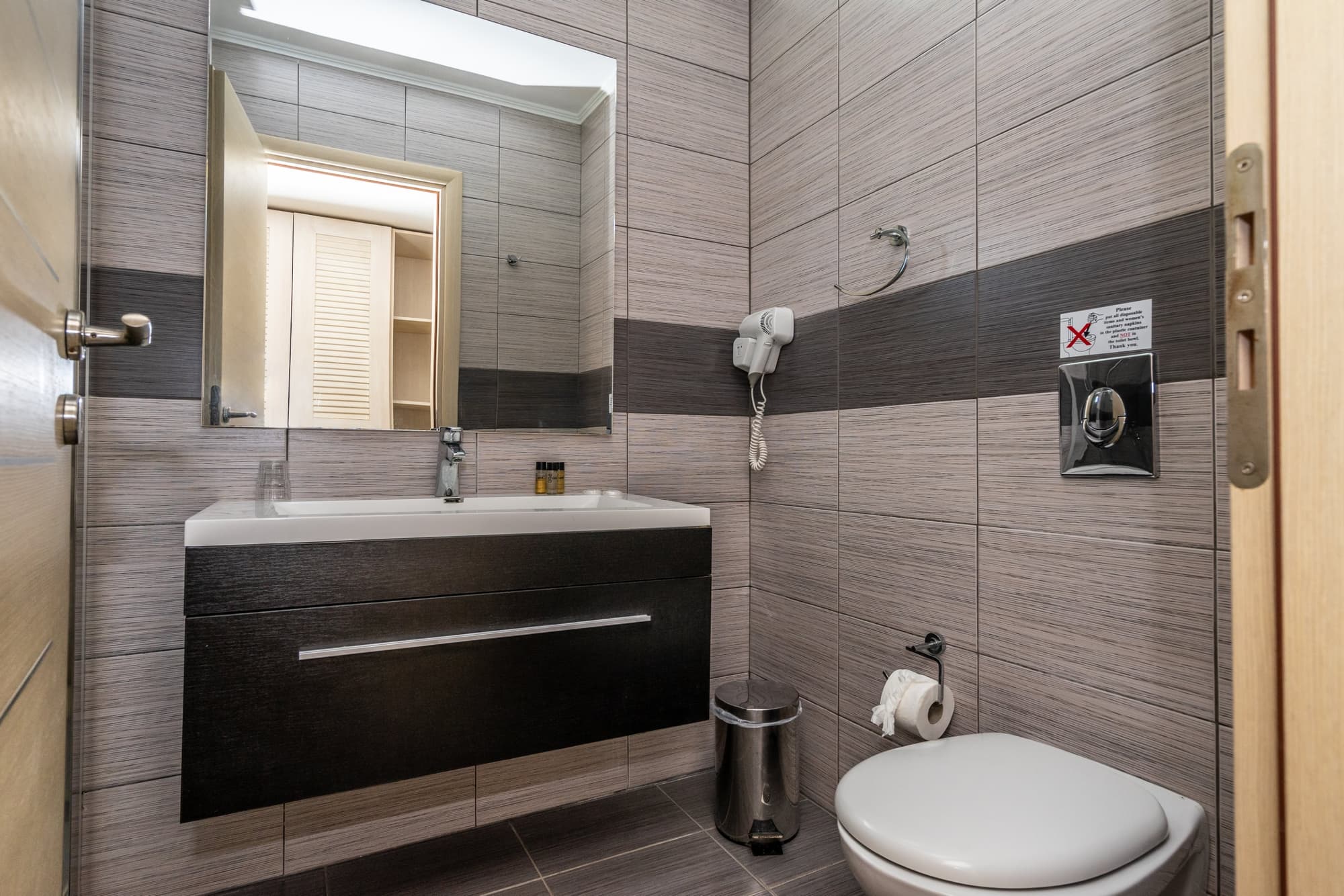 Kamari Beach Hotel, Rhodes, Room