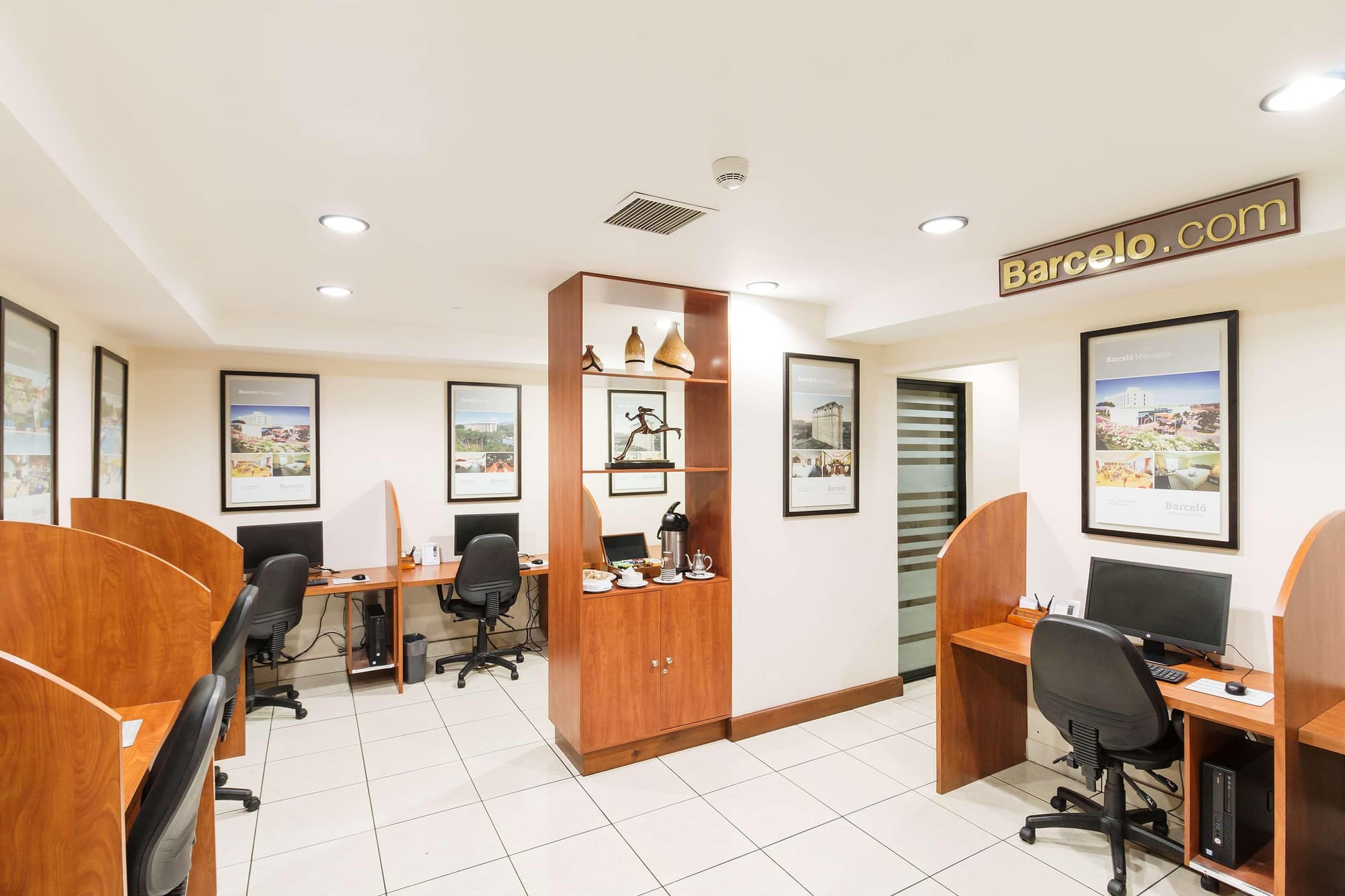 Barcelo Guatemala City, Conferences