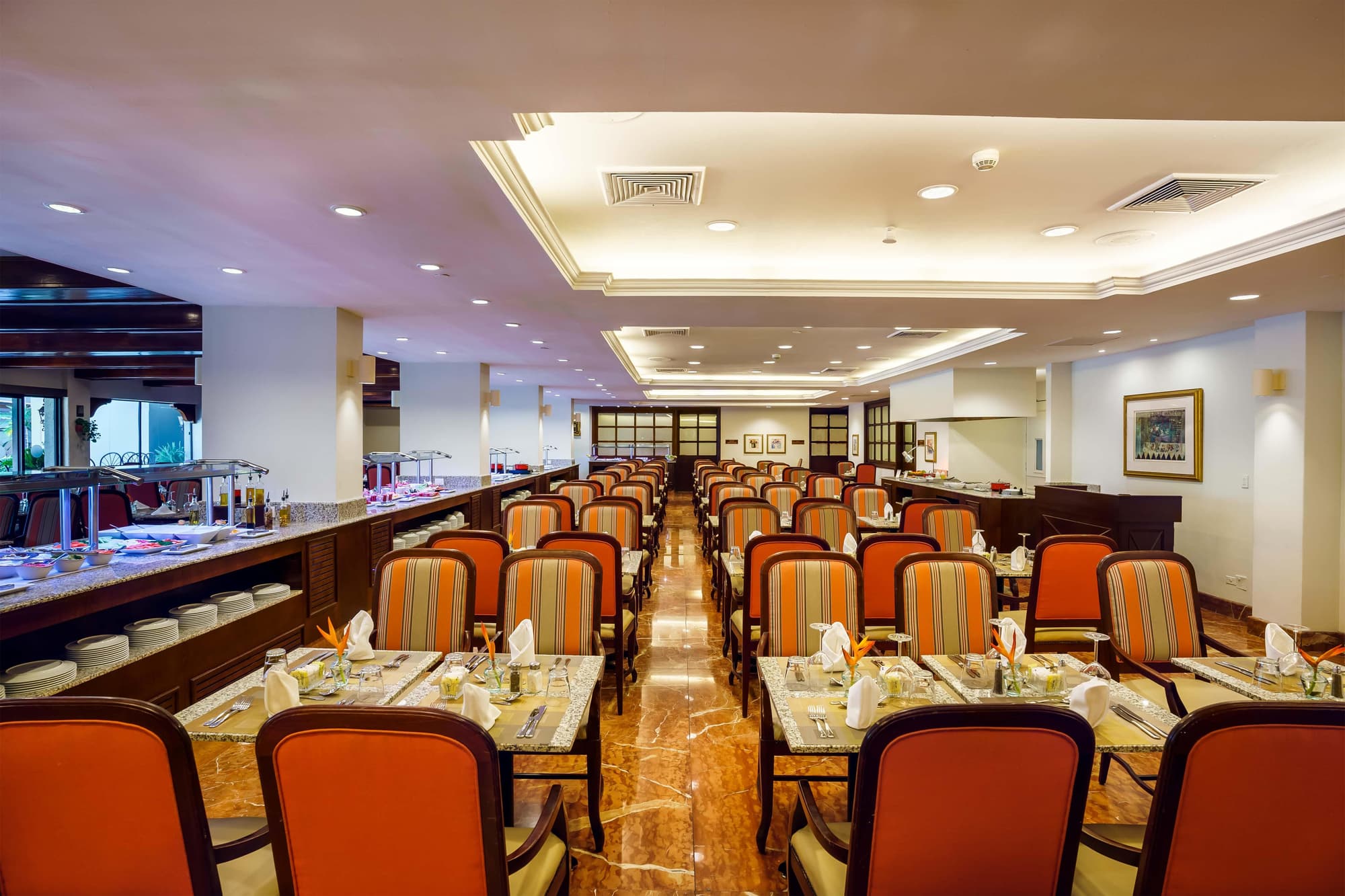 Barcelo Guatemala City, Restaurant