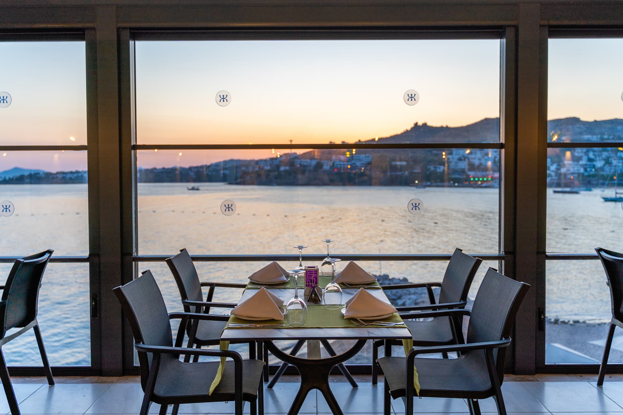 Kefaluka Resort, Restaurant