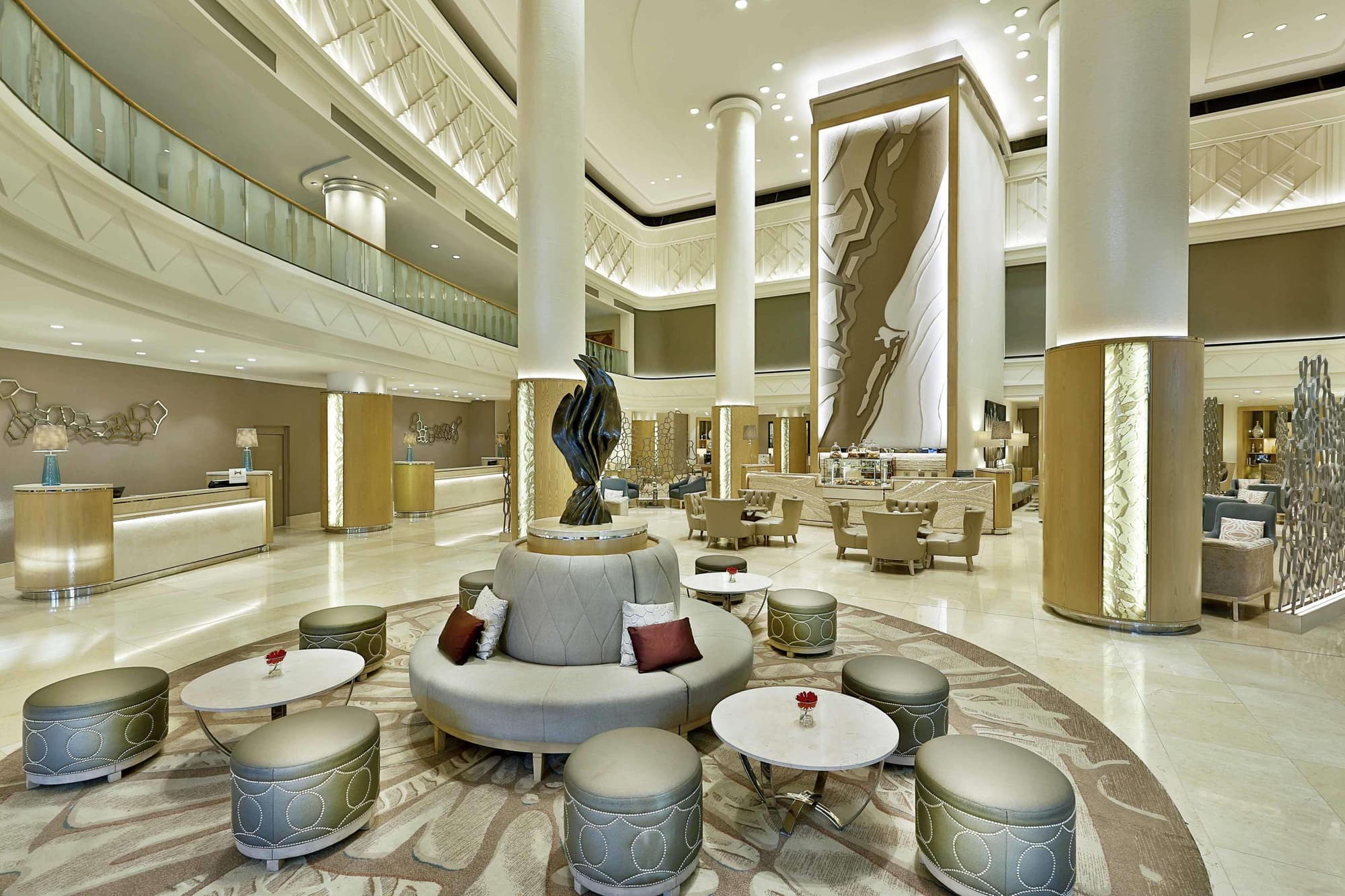Hilton Durban, Lobby