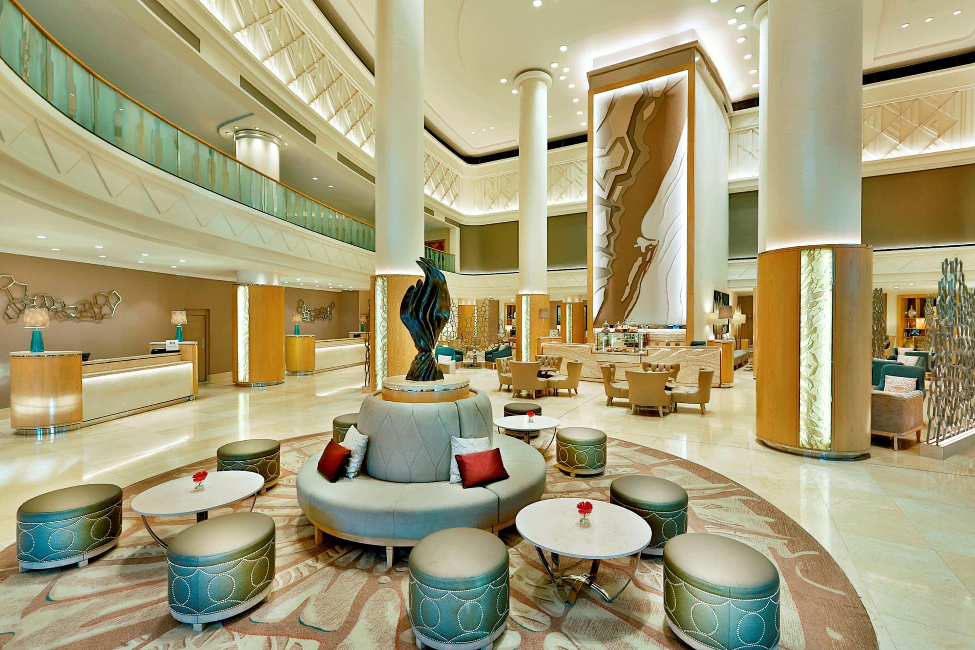 Hilton Durban, Lobby
